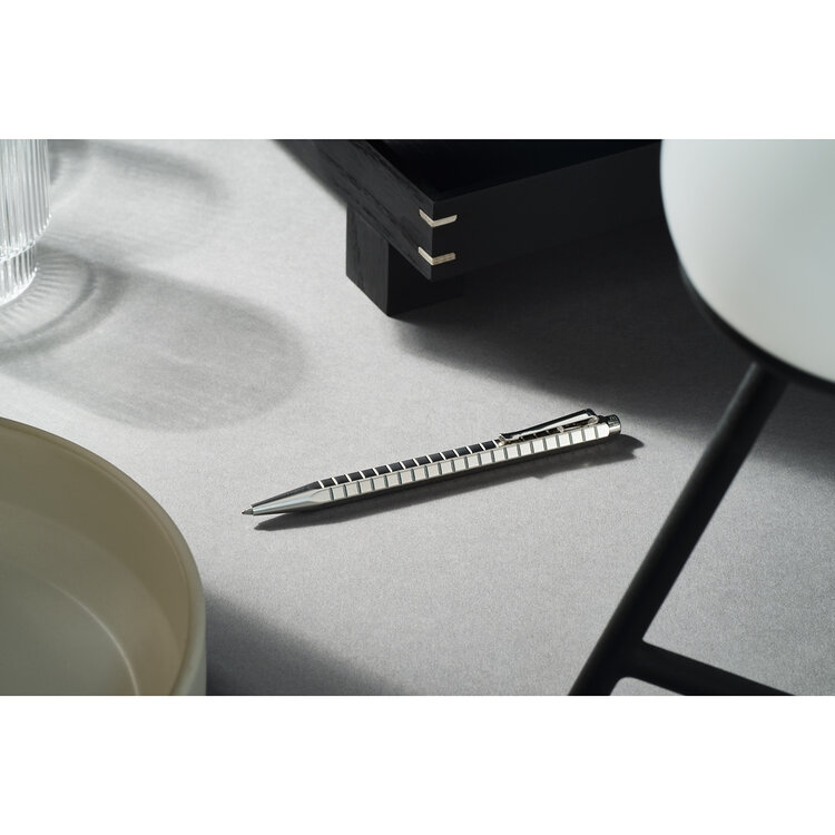 Caran d'Ache (schrijfwaren) Ecridor ballpoint / balpen Avenue