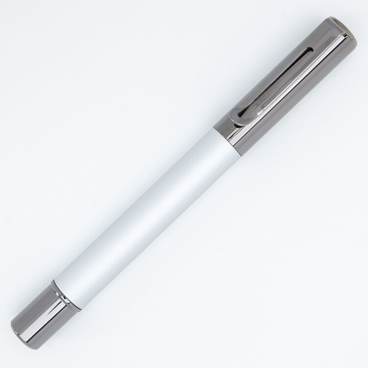 Monteverde Ritma vulpen (M) - zilver