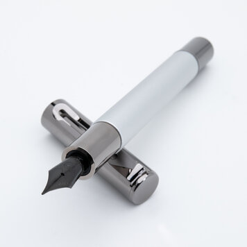 Monteverde Ritma vulpen (M) silver