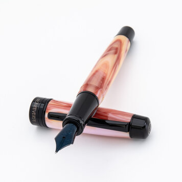 Monteverde Prima Swirl vulpen (M) red