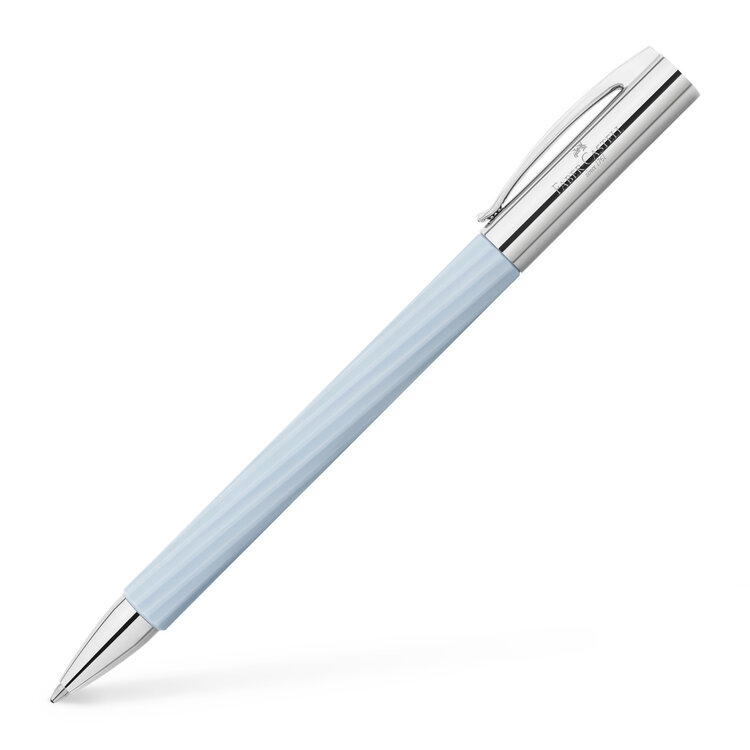 Faber Castell (schrijfwaren) ballpoint Ambition Italic ice blue