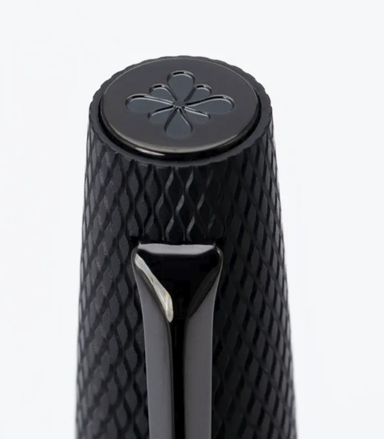 Diplomat rollerball Viper black guilloche