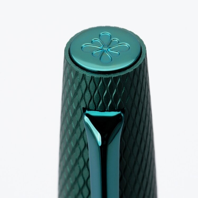 Diplomat ballpoint Viper green guilloche