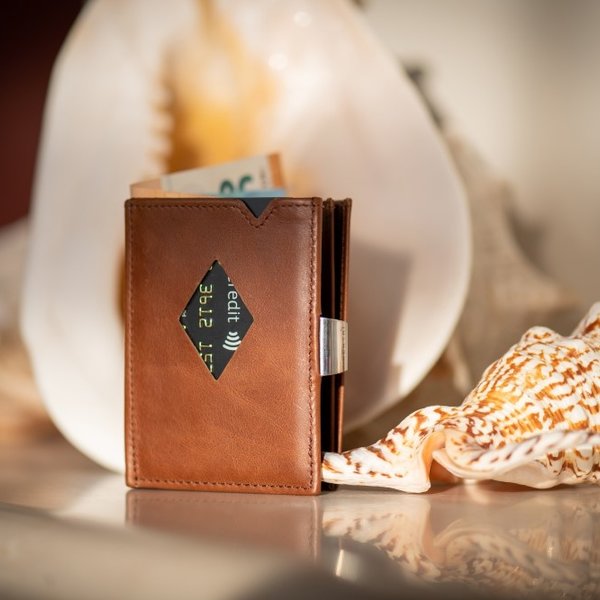 Exentri Multi Wallet sand