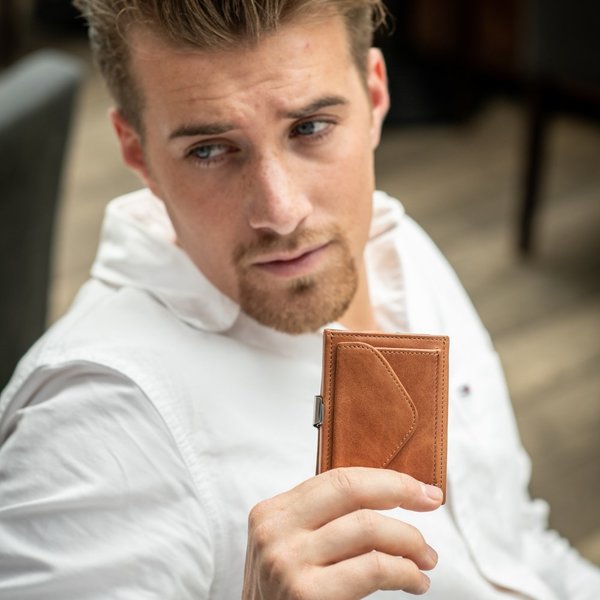 Exentri Multi Wallet sand