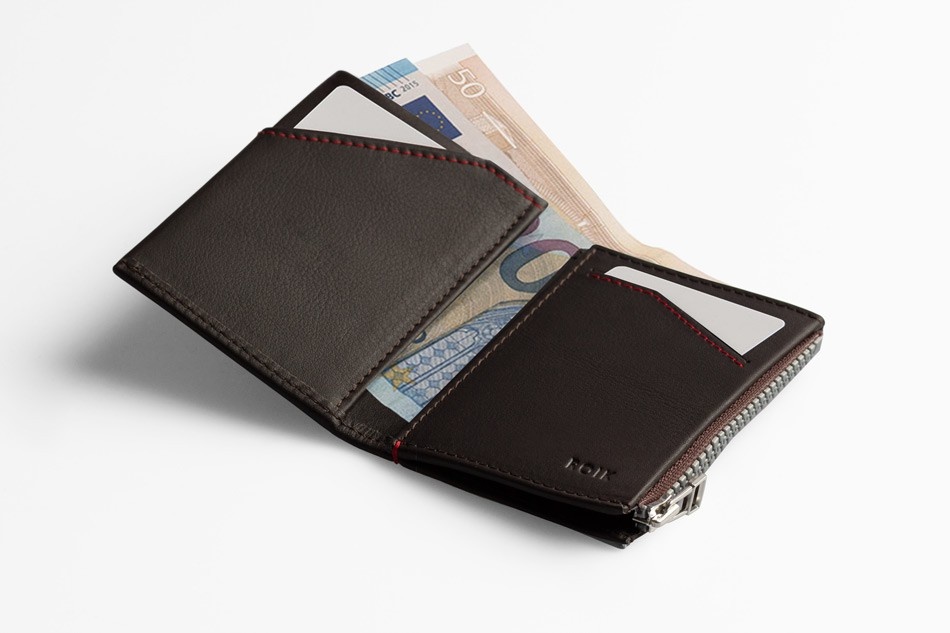 ROIK Zip Coin Dark Brown