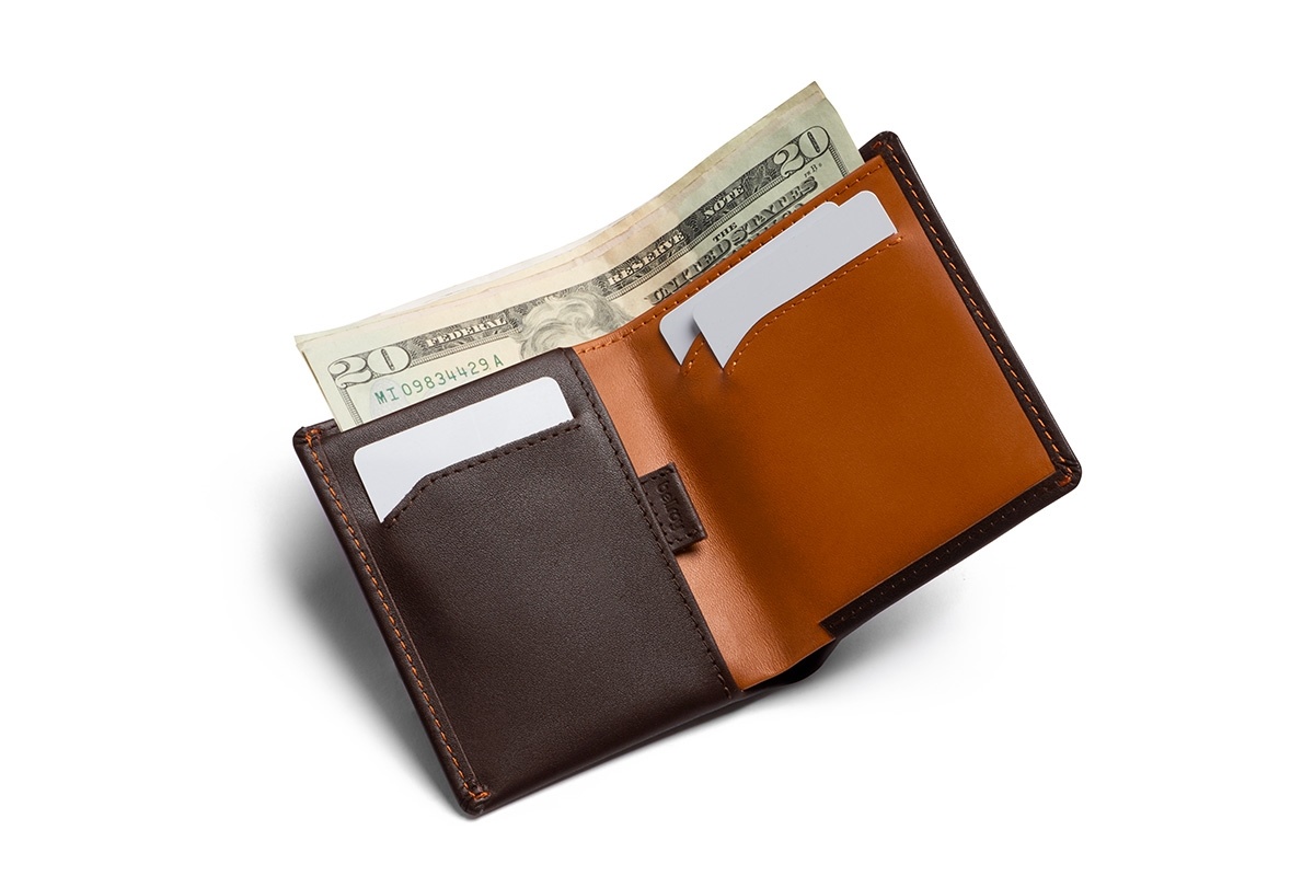 Bellroy Note Sleeve java car