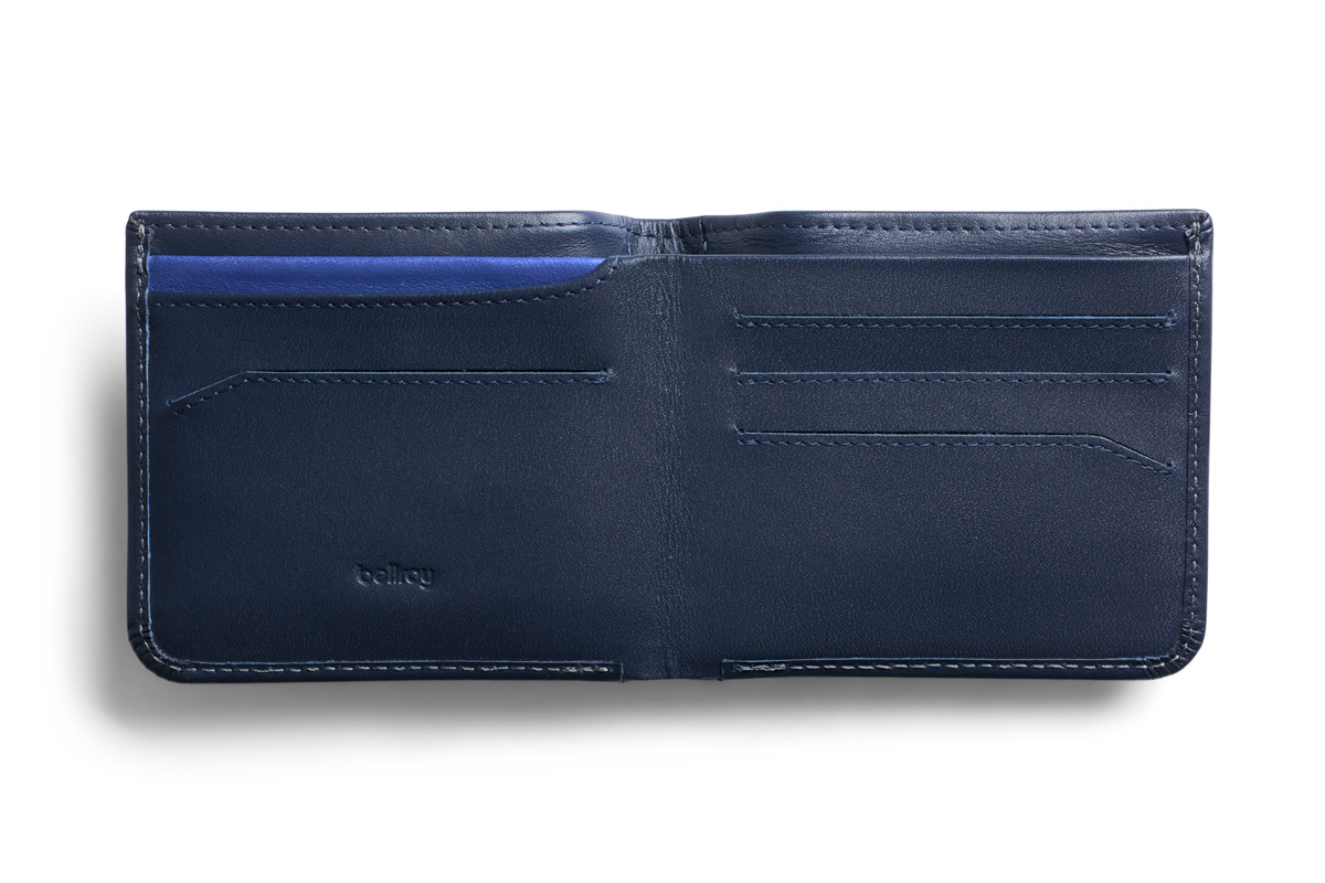 Bellroy Hide & Seek navy