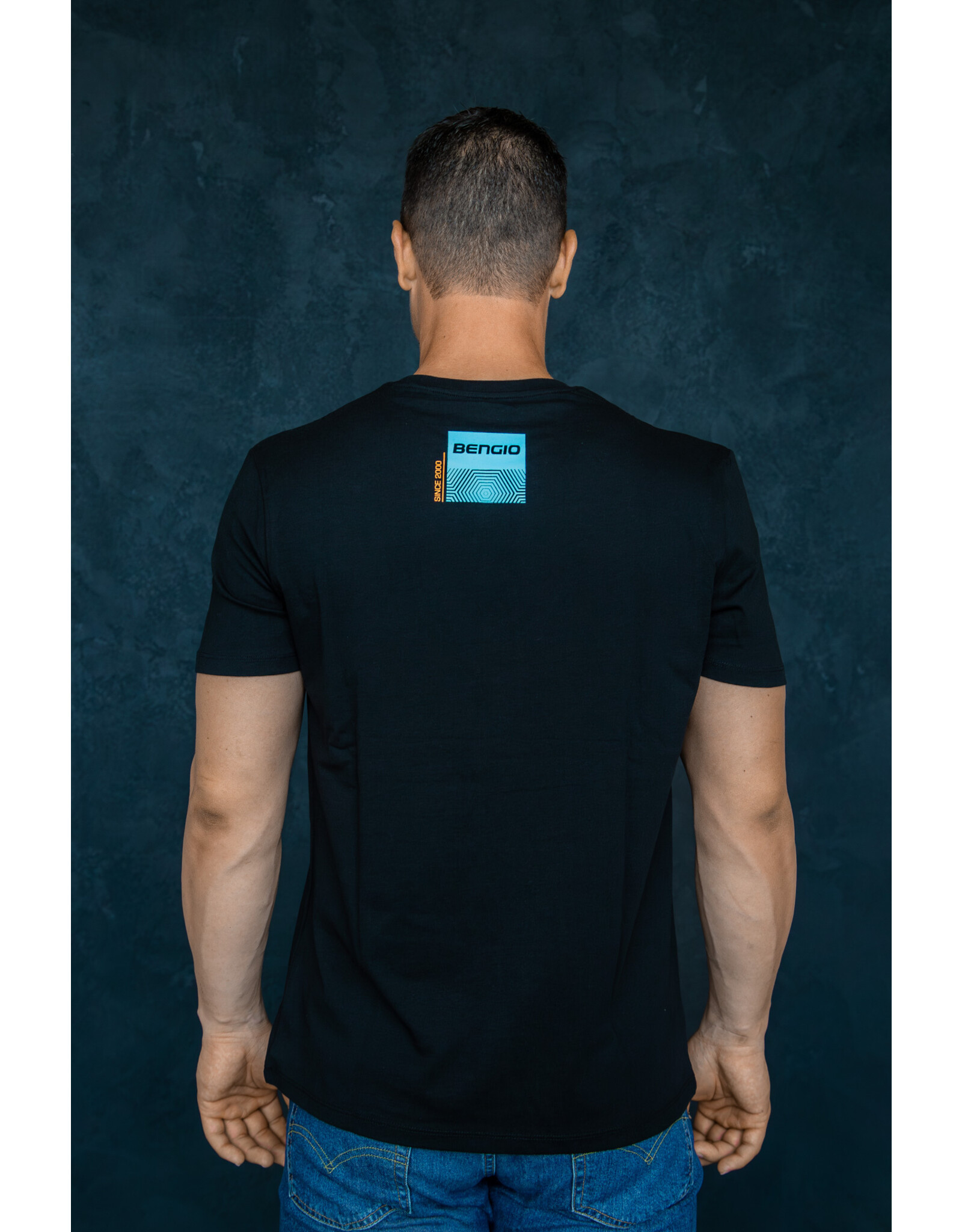 Bengio Bengio T-shirt black / blue 100% organic Size L