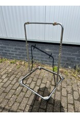 Used RR Vertical stand for 2 karts