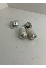 Intrepid seat mounting set