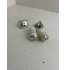 Intrepid seat mounting set