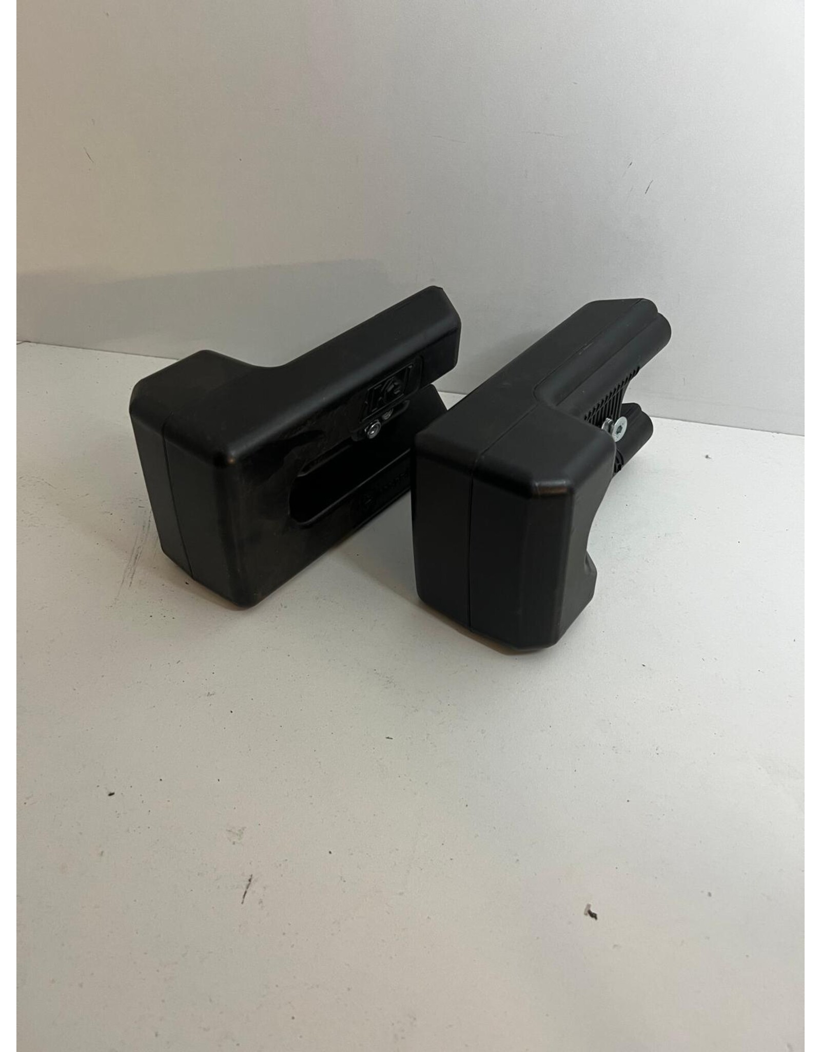 Gebruikt KG C3 bumperhoeken set