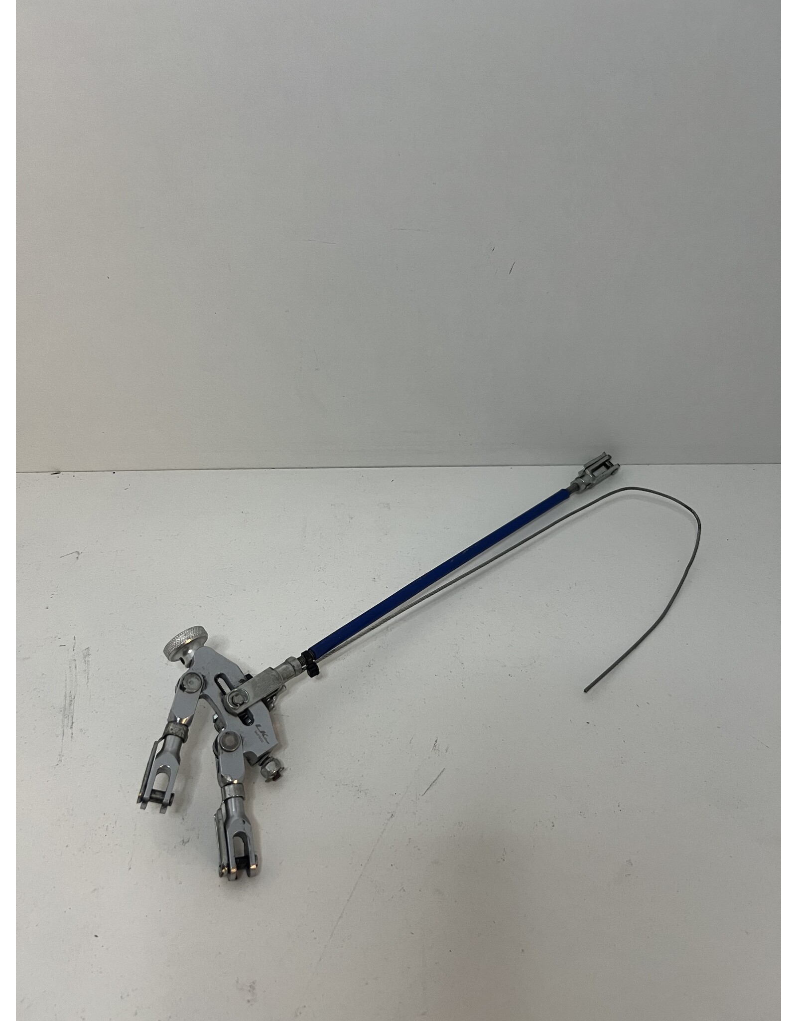 Gebruikt  LenzoKart Rempomp verdeler incl. remstang