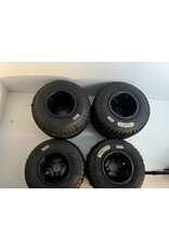 Gebruikt Komet regenbanden K1W met Nieuwe Topkart aluminium velgen 130-180MM Gebruikt Komet regenbanden K1W met Nieuwe Topkart aluminium velgen 130-180MM