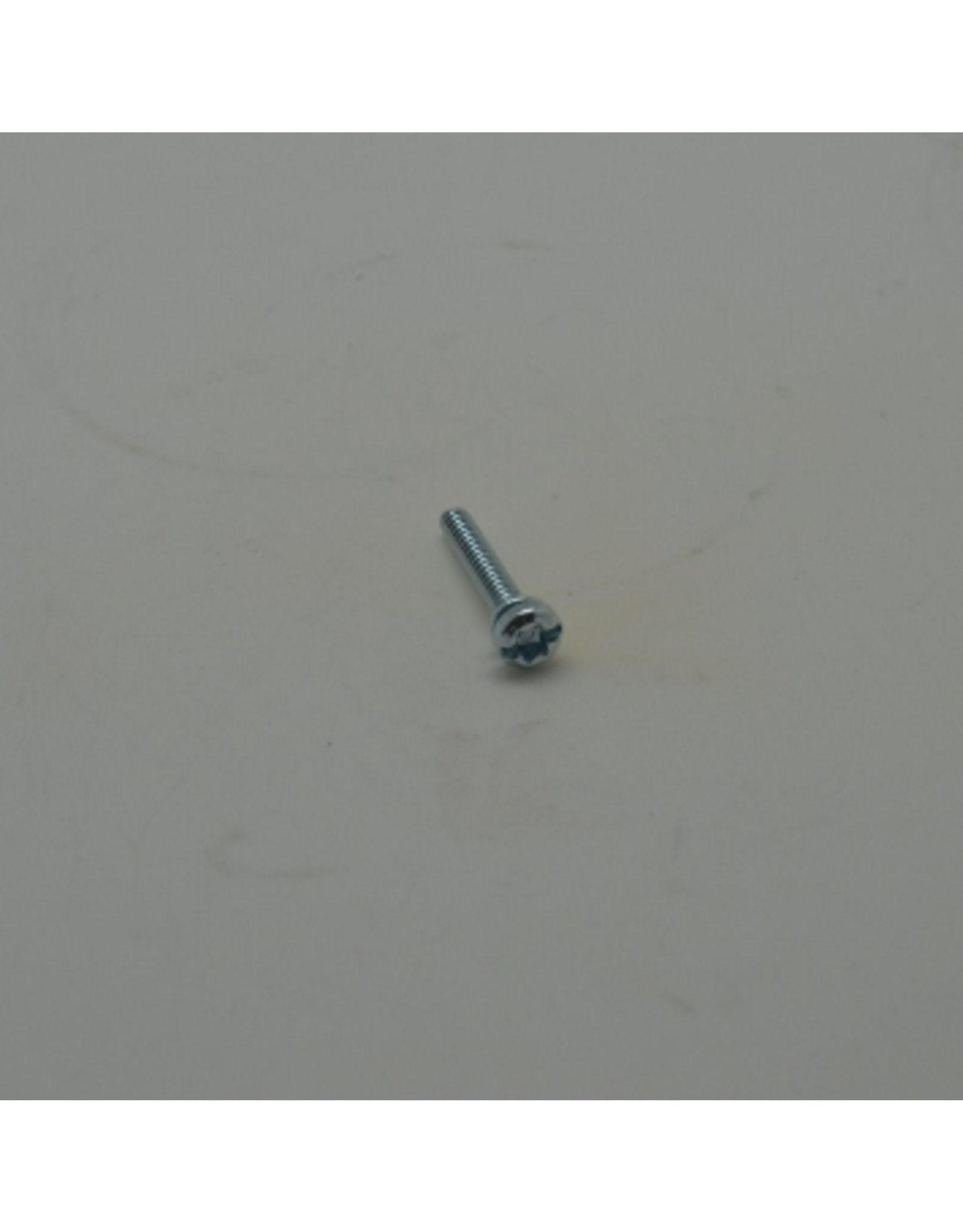 Iame Tillotson Carb. screw with ring 2CM