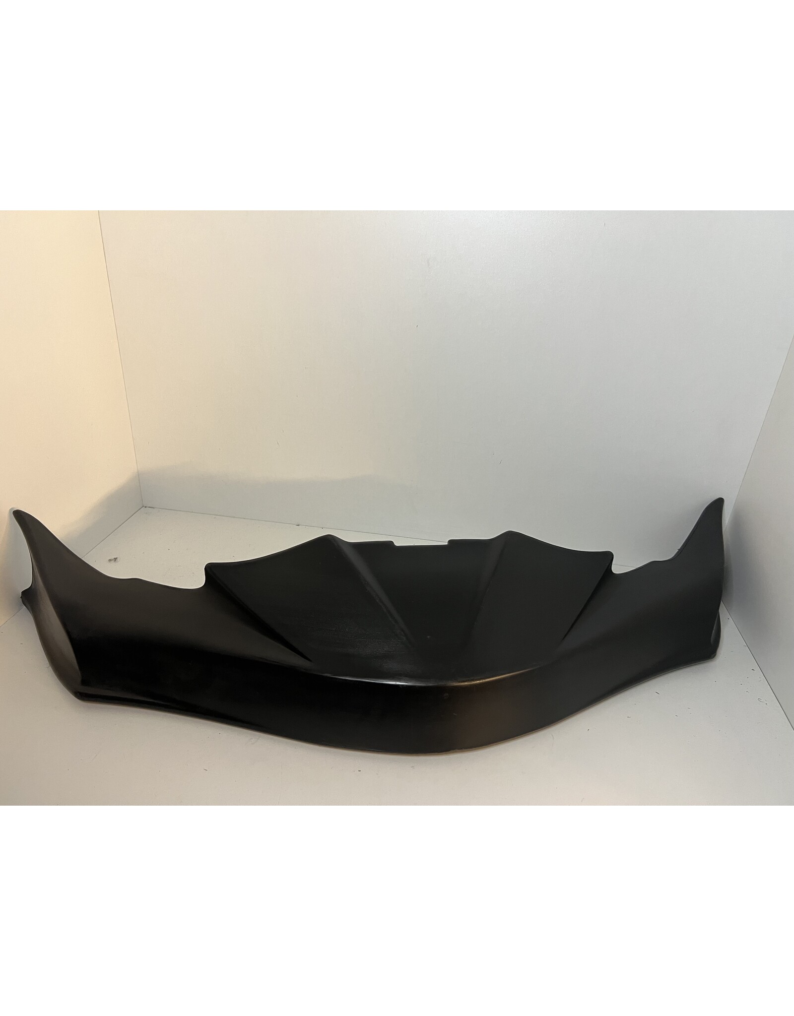 Used KG FP7 front bumper black
