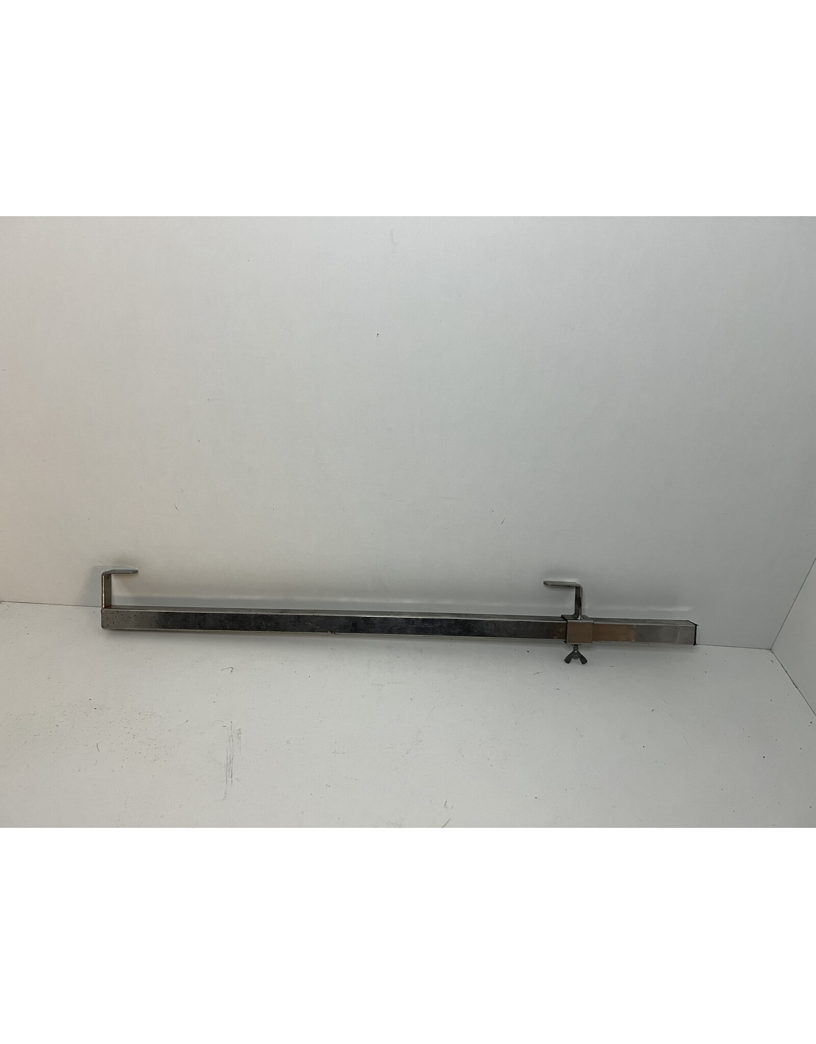 Used RR Seat mounting tool