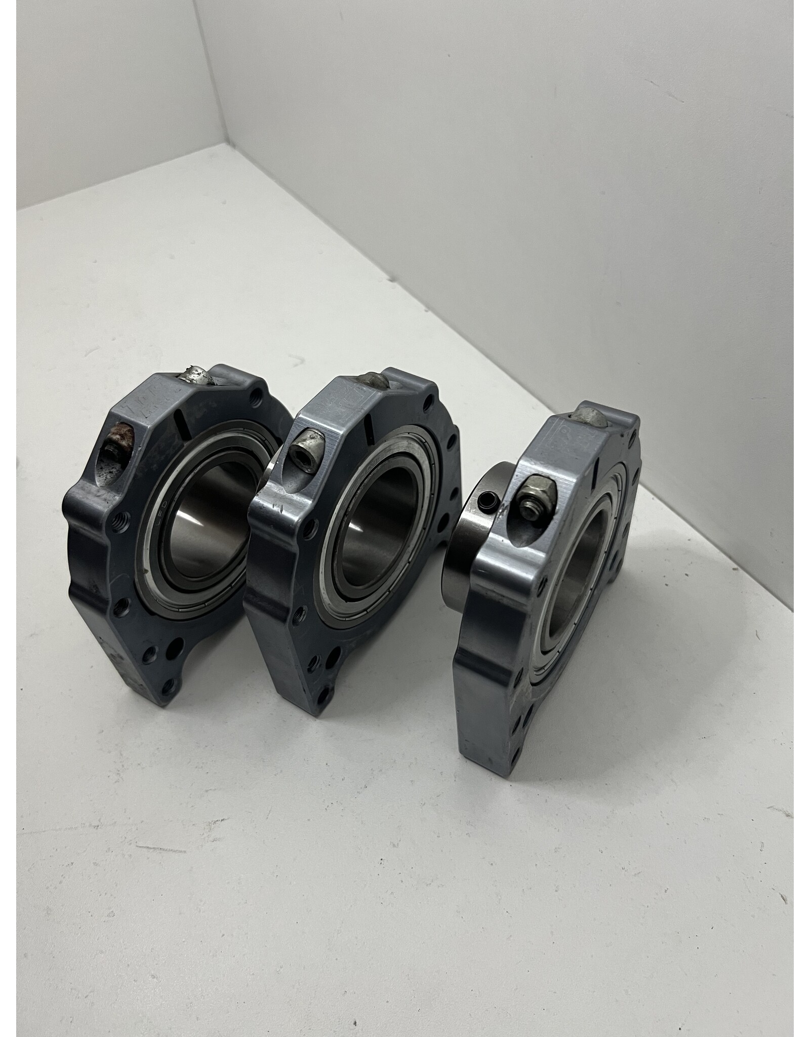 Used Top kart bearing holders for 50MM Rear axle