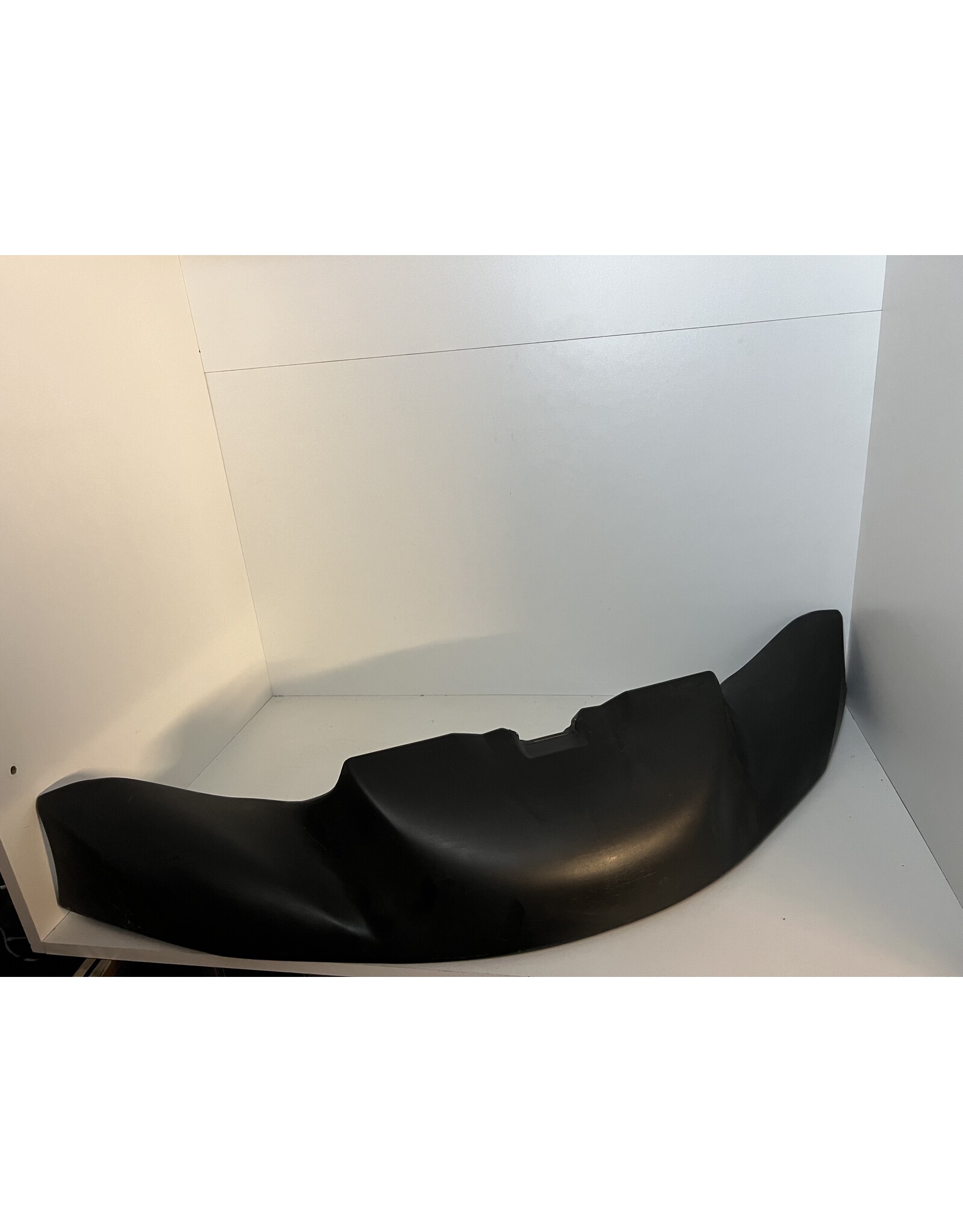 Used KG 506 front spoiler with mounting brackets