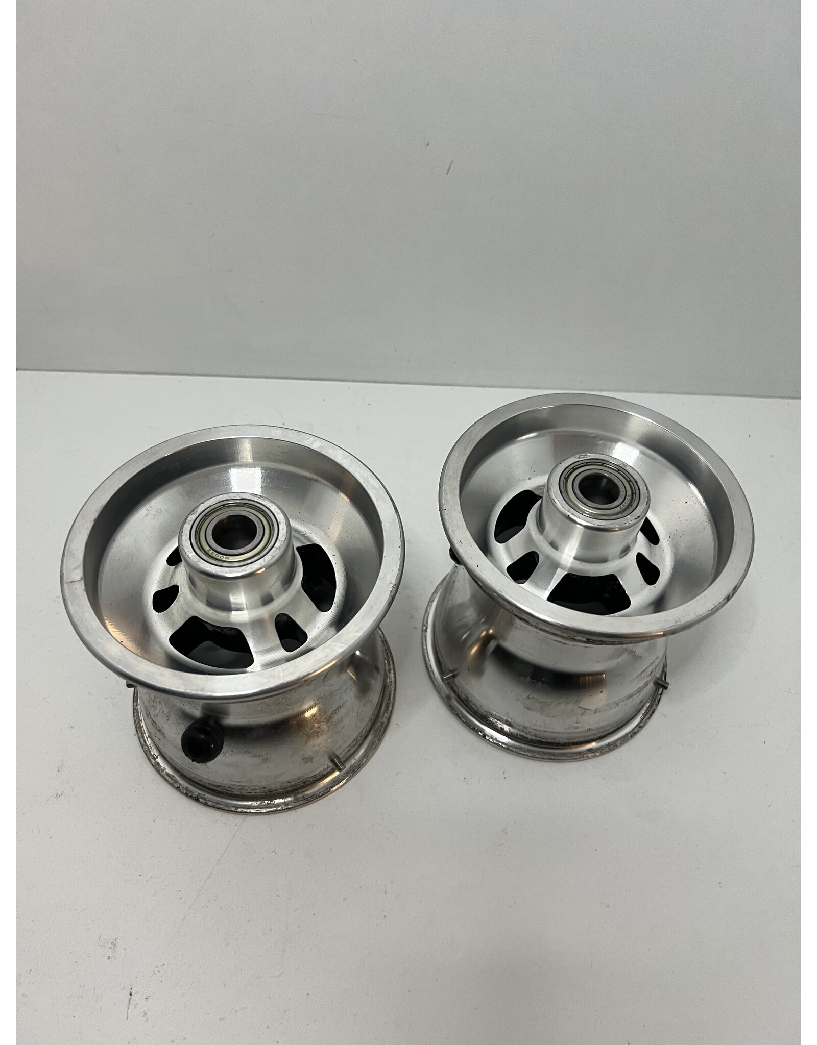 Used DWT Douglas aluminium front rims with bearings 17MM