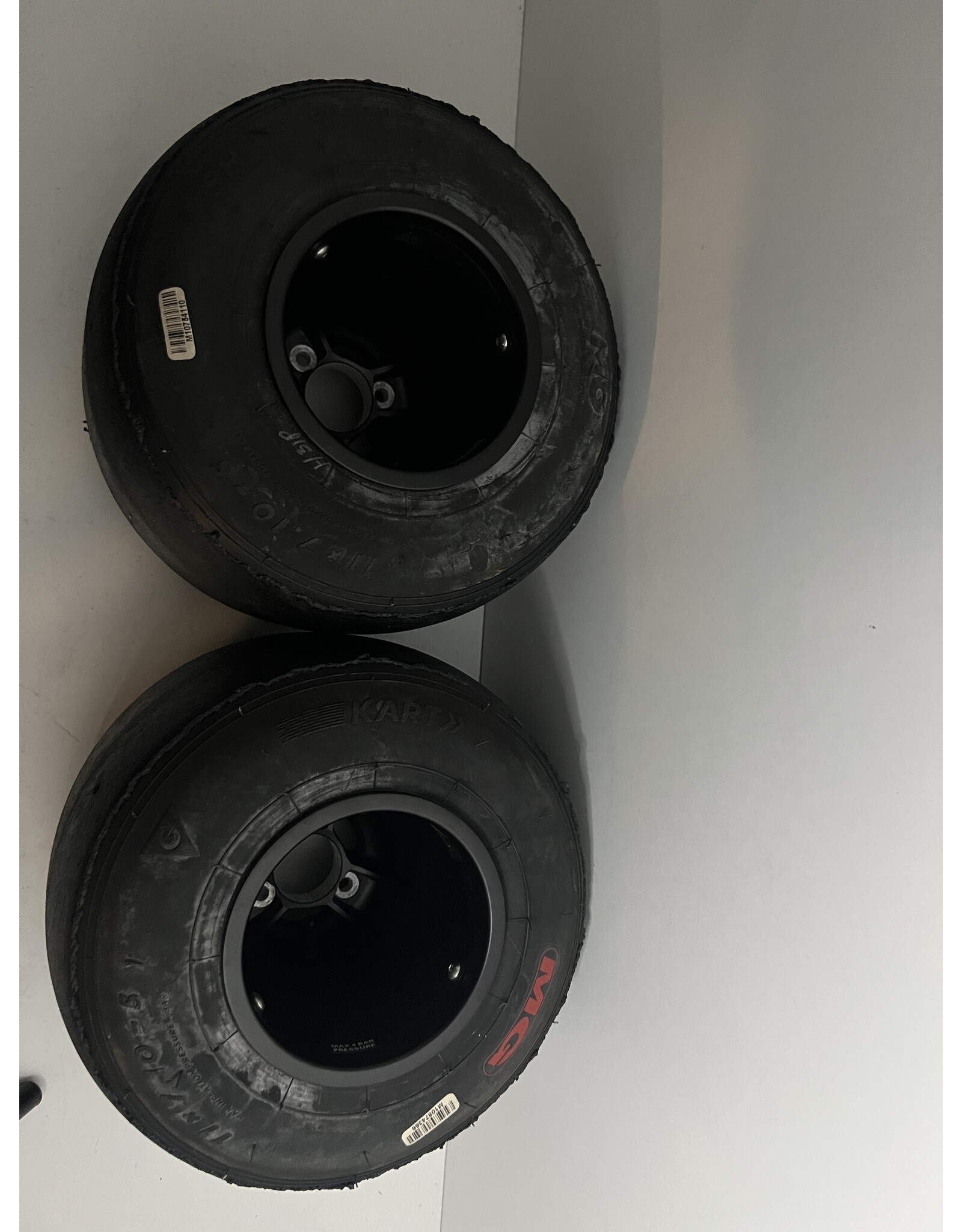 Used Set MG SH tires with new magnesium rims