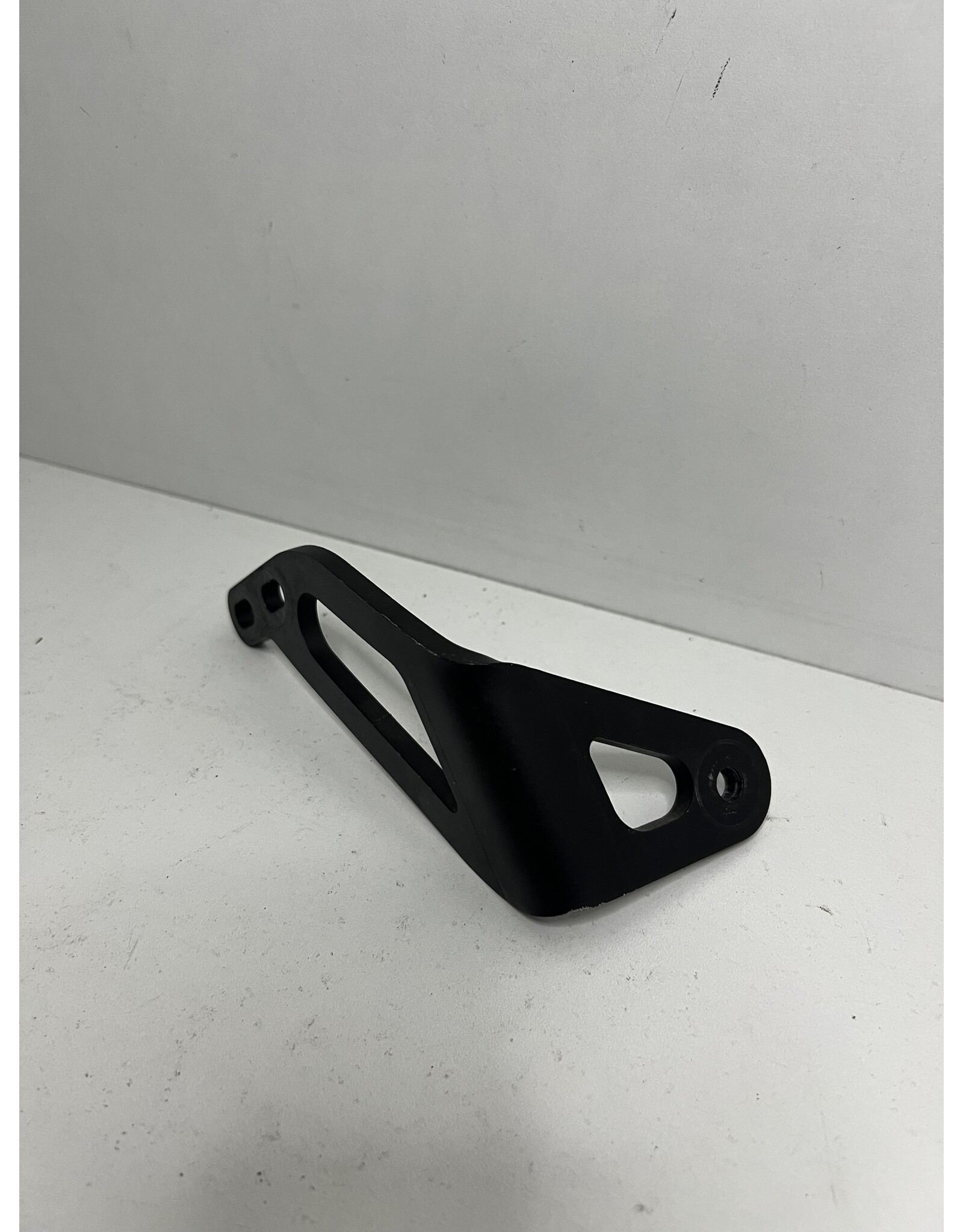 Used Top Kart exhaust bracket