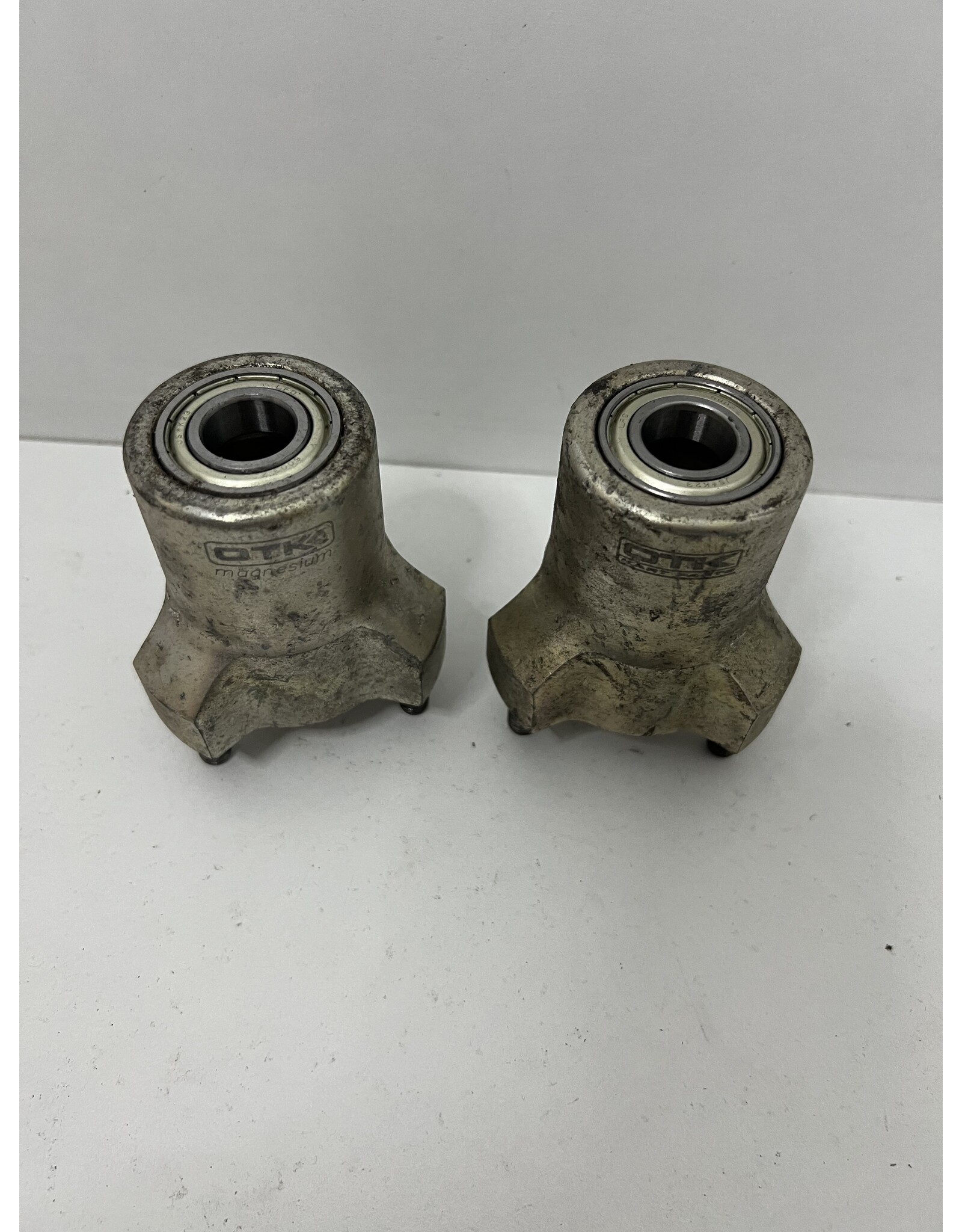 Gebruikt OTK Magnesium voor naaf set 17 x 70MM