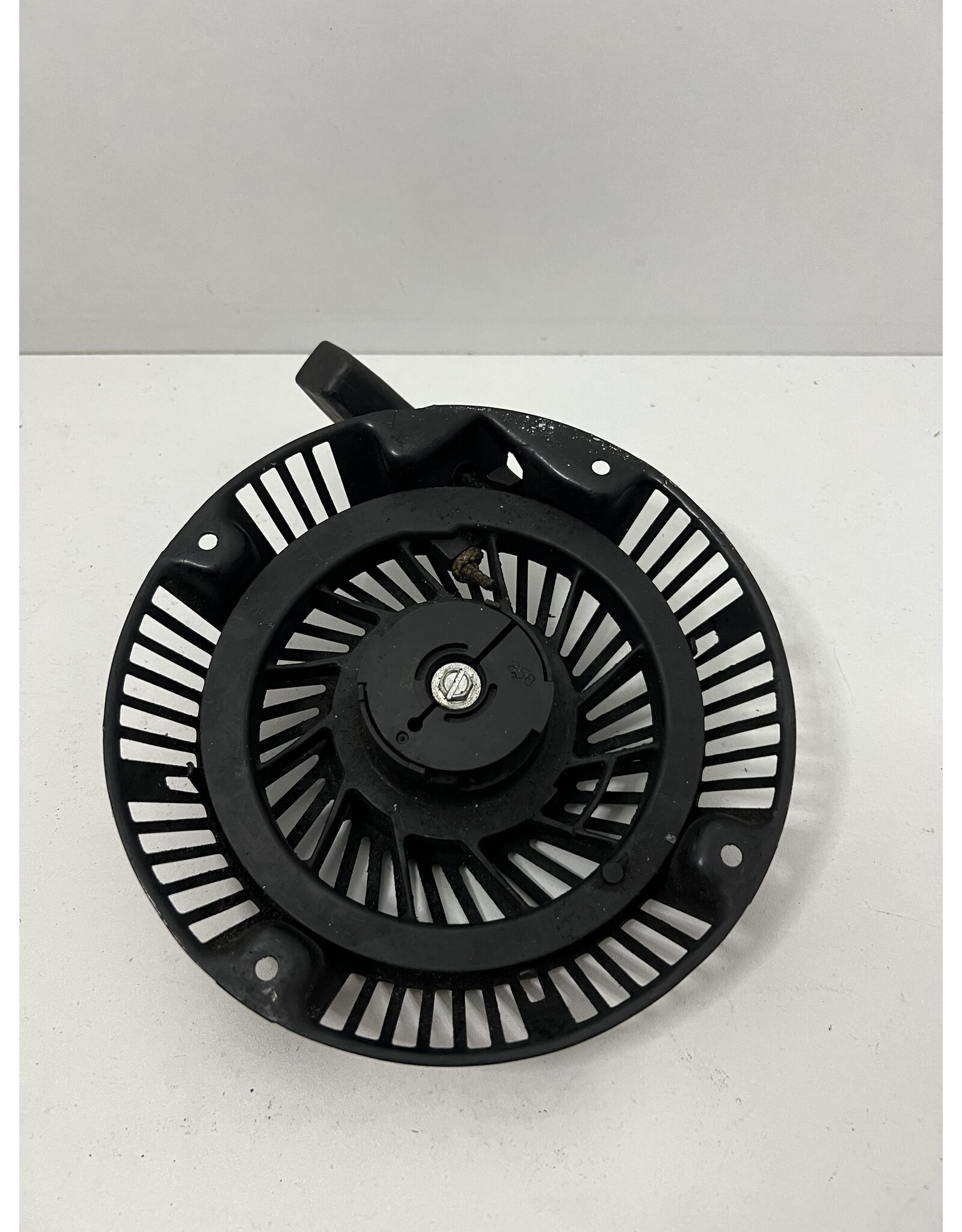 Gebruikt Briggs and stratton world formula hand starter