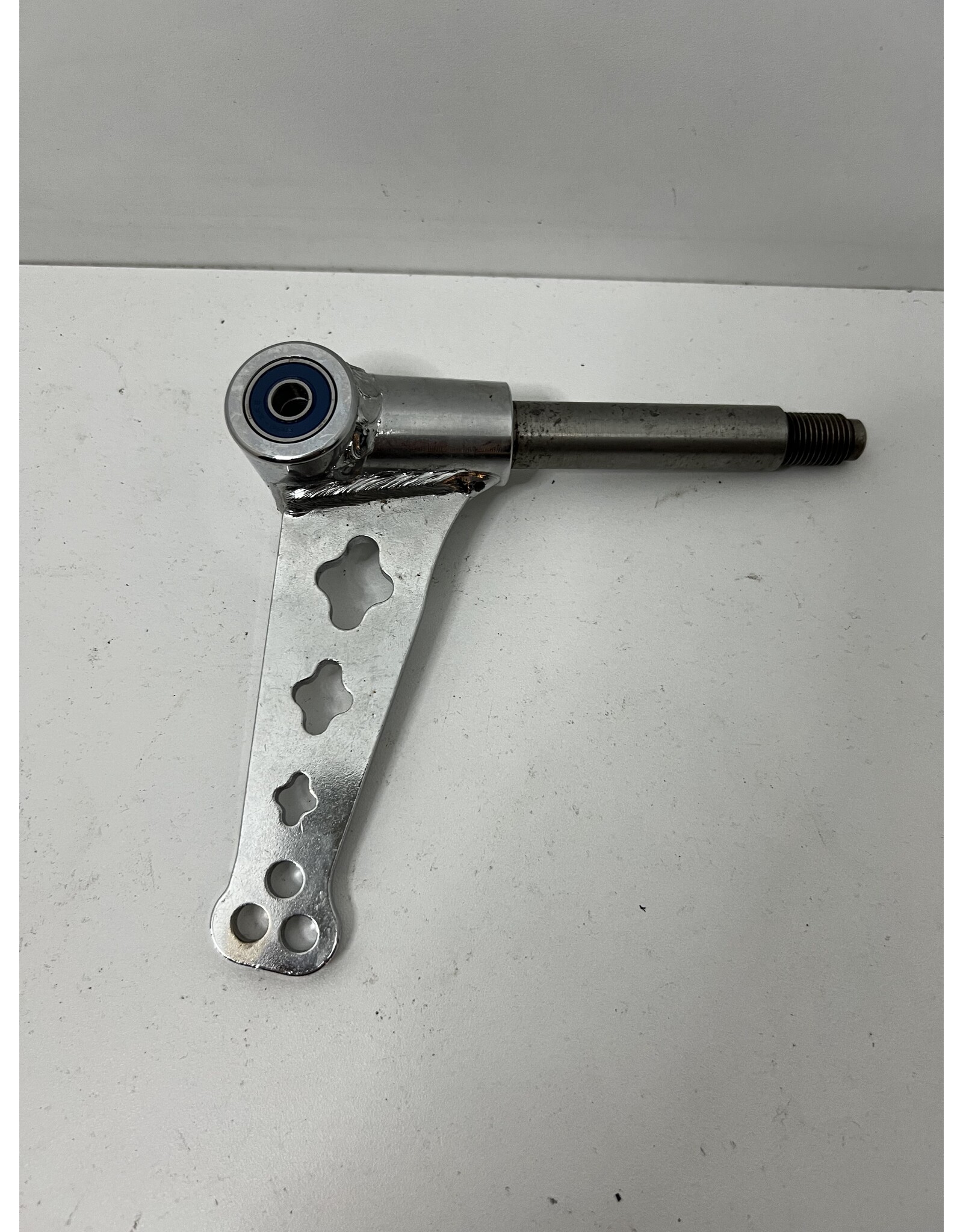 Top Kart Top Kart mini / kid kart stub axle 17MM Short version (left or right)