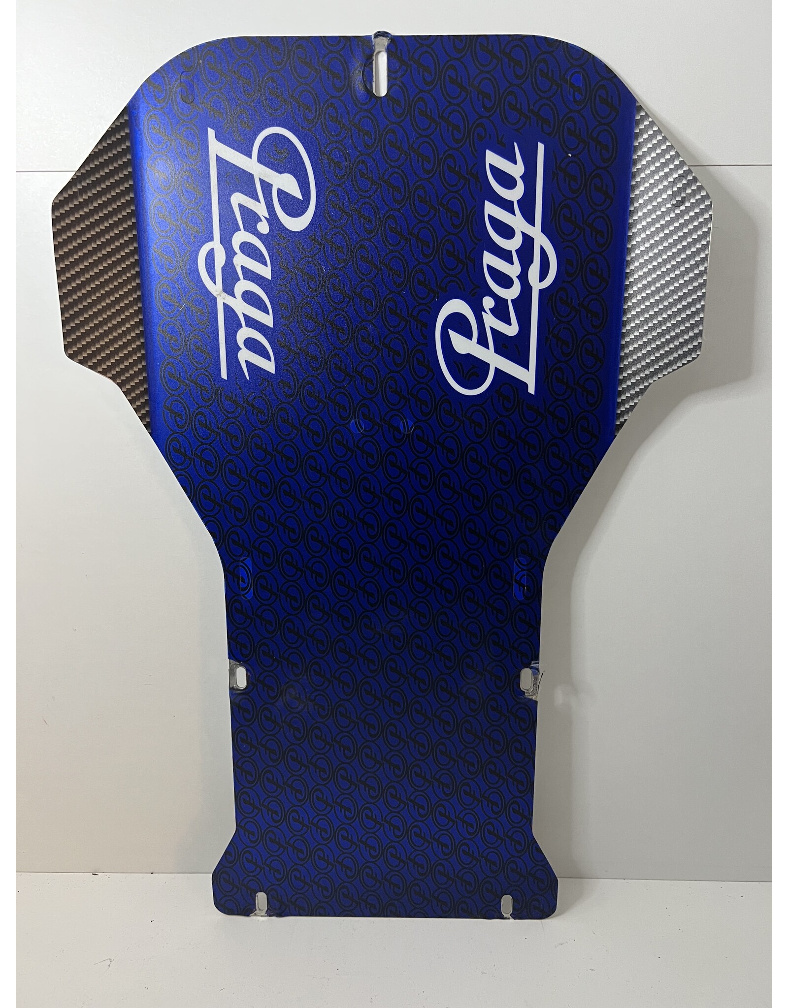 Gebruikt IPK Praga dragon EVO 3 bodemplaat met sticker