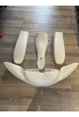 Used KG 506 plastic bodywork kit white