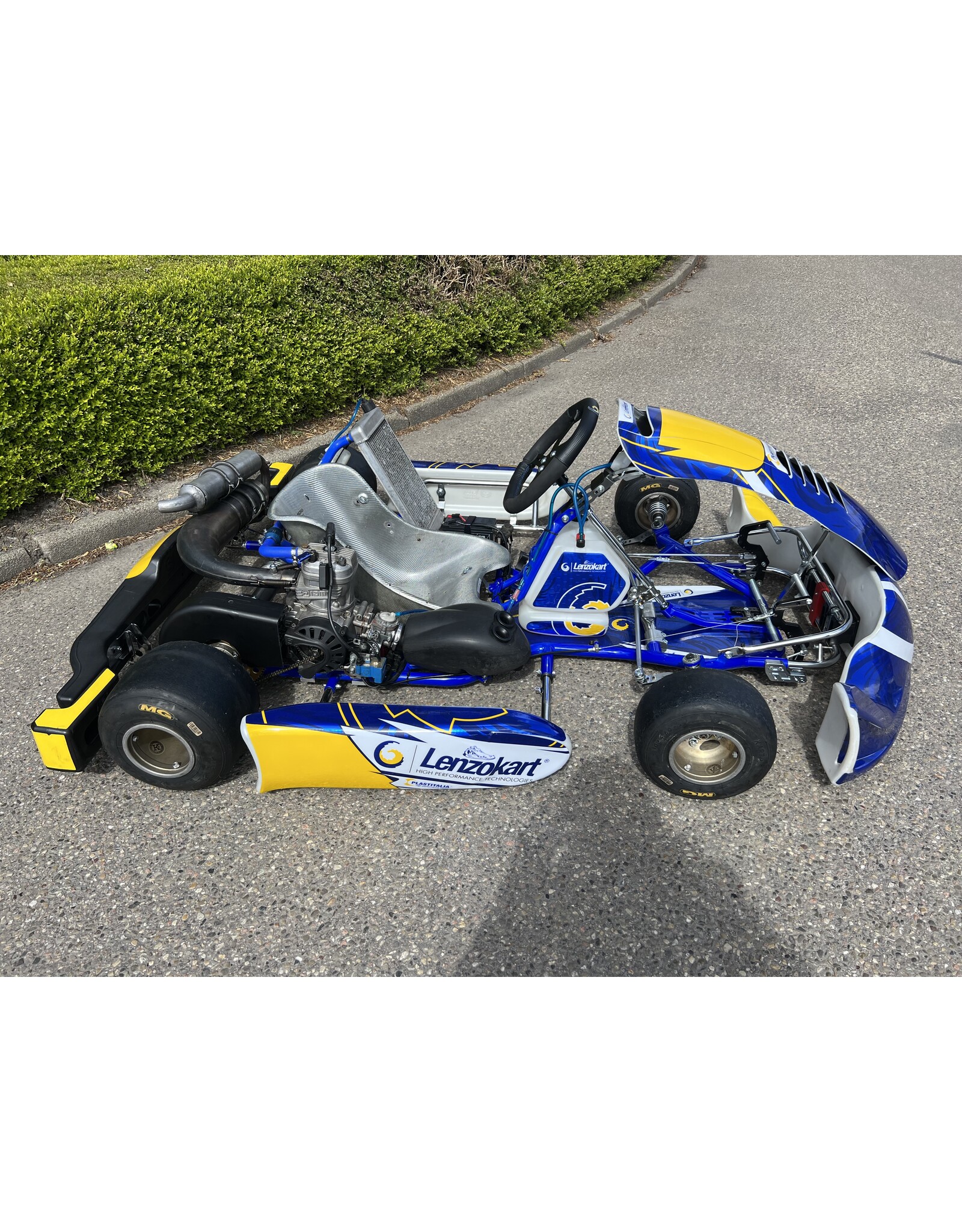 Gebruikte LenzoKart Type KK 2026 Met Iame X30 Motor
