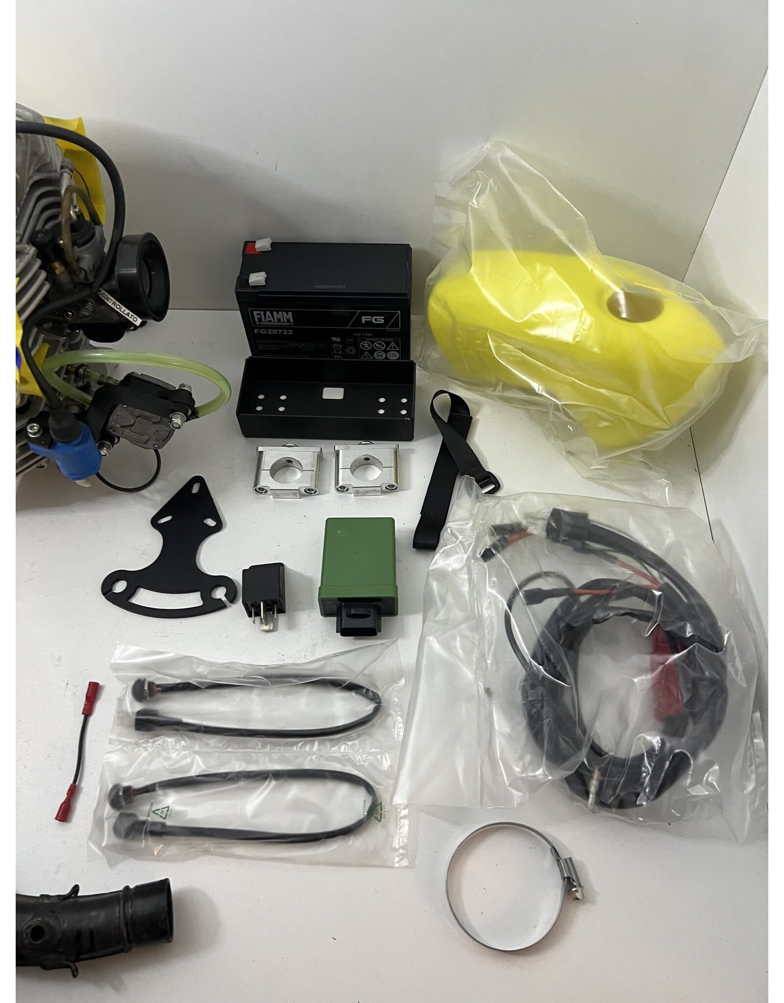 LKE Used HTL LKE Engine R14 60CC Complete
