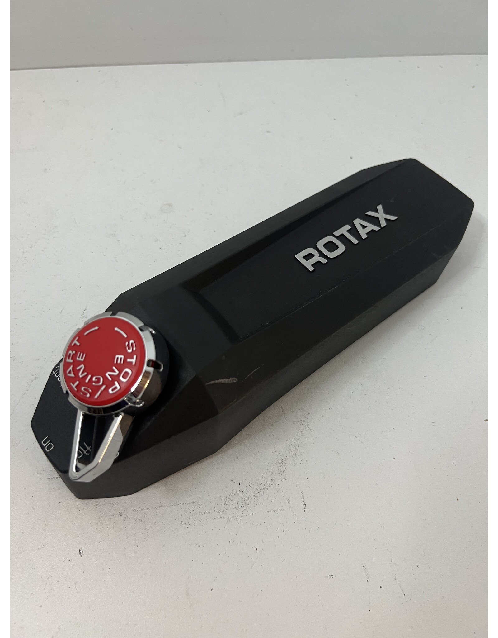 Rotax Max Rotax max EVO 1 Startschakelaar + Deksel accubak