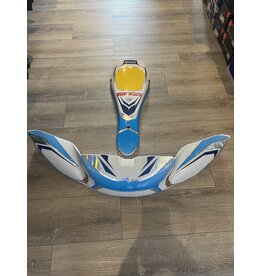 KG 506 voorbumper + Panel met Top Kart stickers