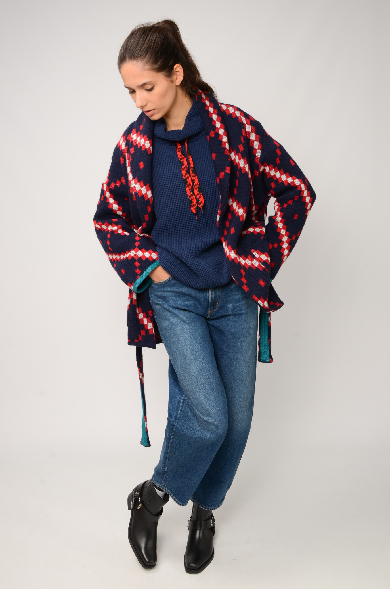HONEYCOMB SWEATER IN NAVY & RED-2