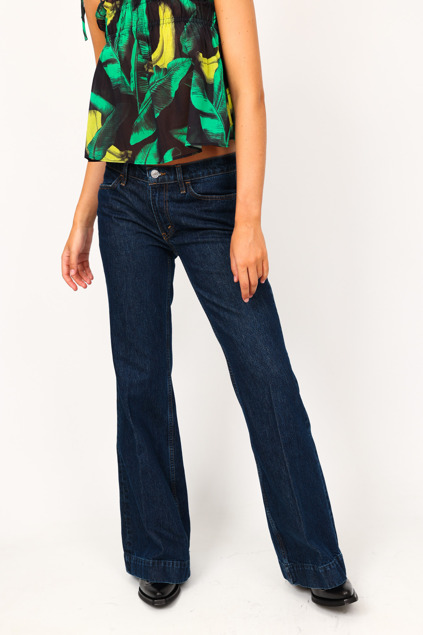 70'S LOW RISE JEANS IN HERITAGE RINSE-7
