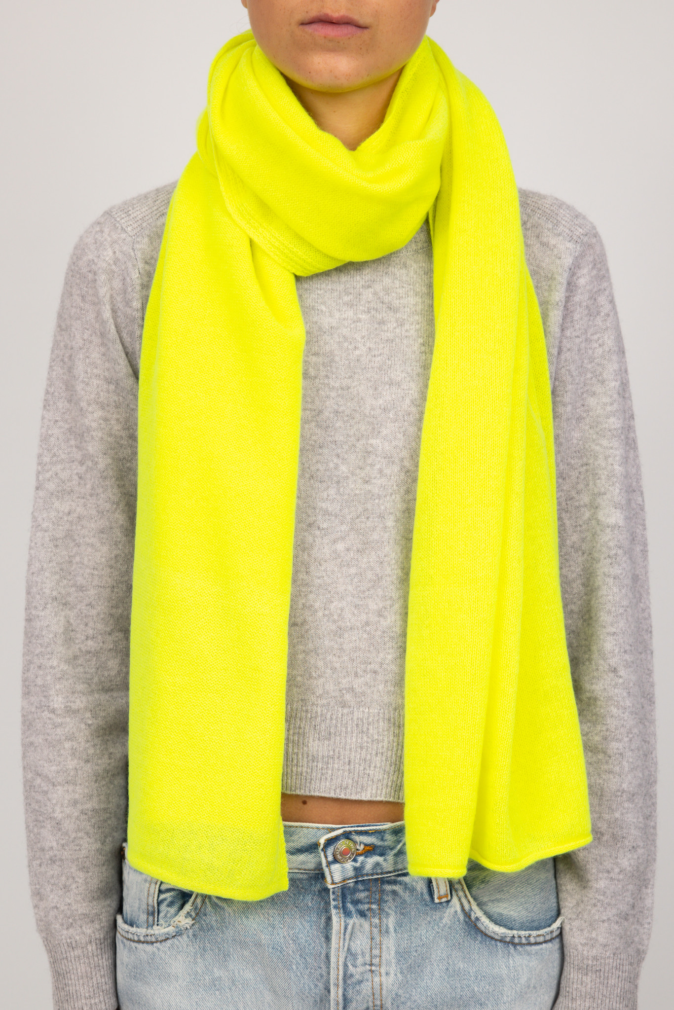 ANAIS CASHMERE SCARF IN NEON YELLOW-2