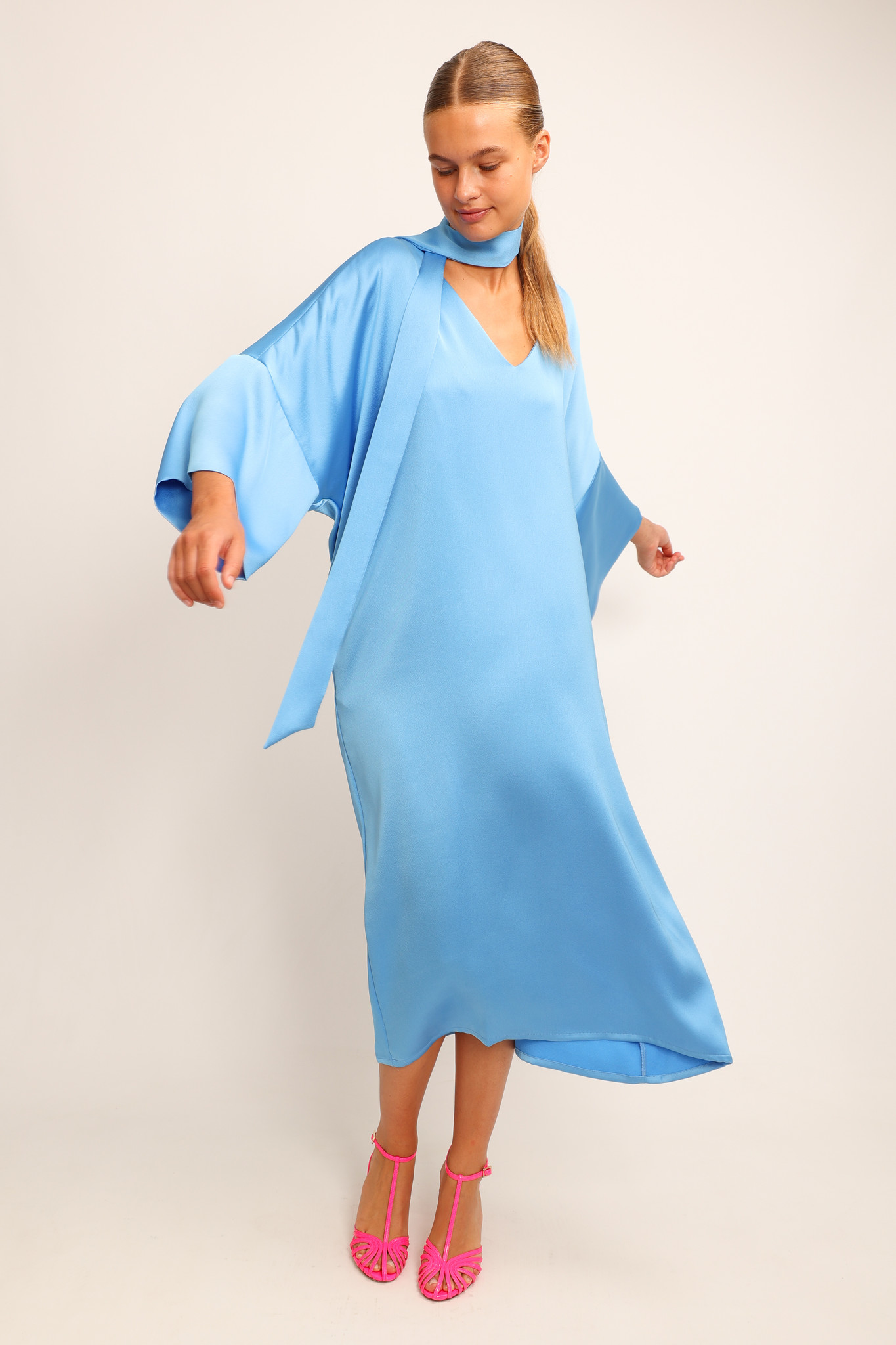 PALOMA DRESS IN HEAVEN BLUE-6