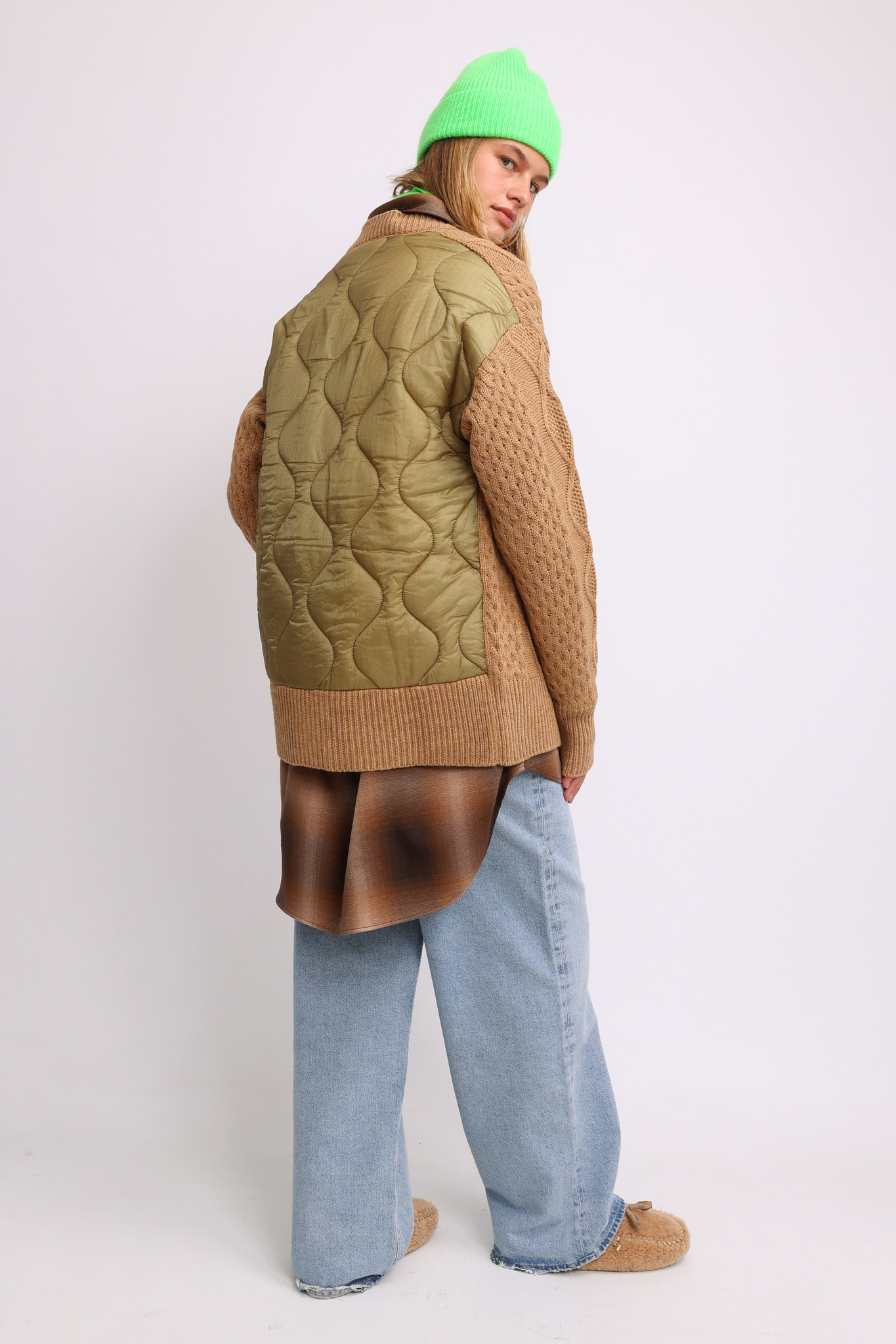 QUILTED CARDIGAN IN CAMEL-7