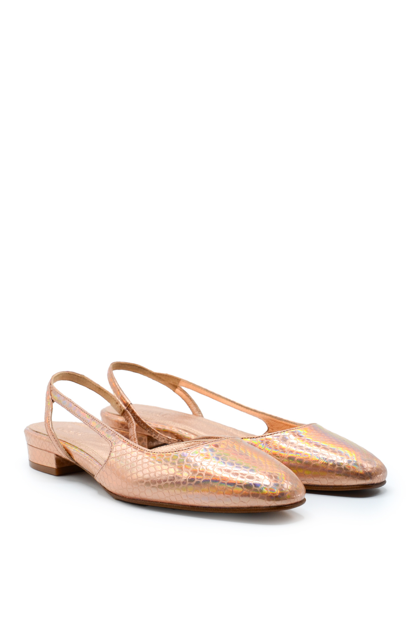 Lina Textured Sandals in Champagne-5