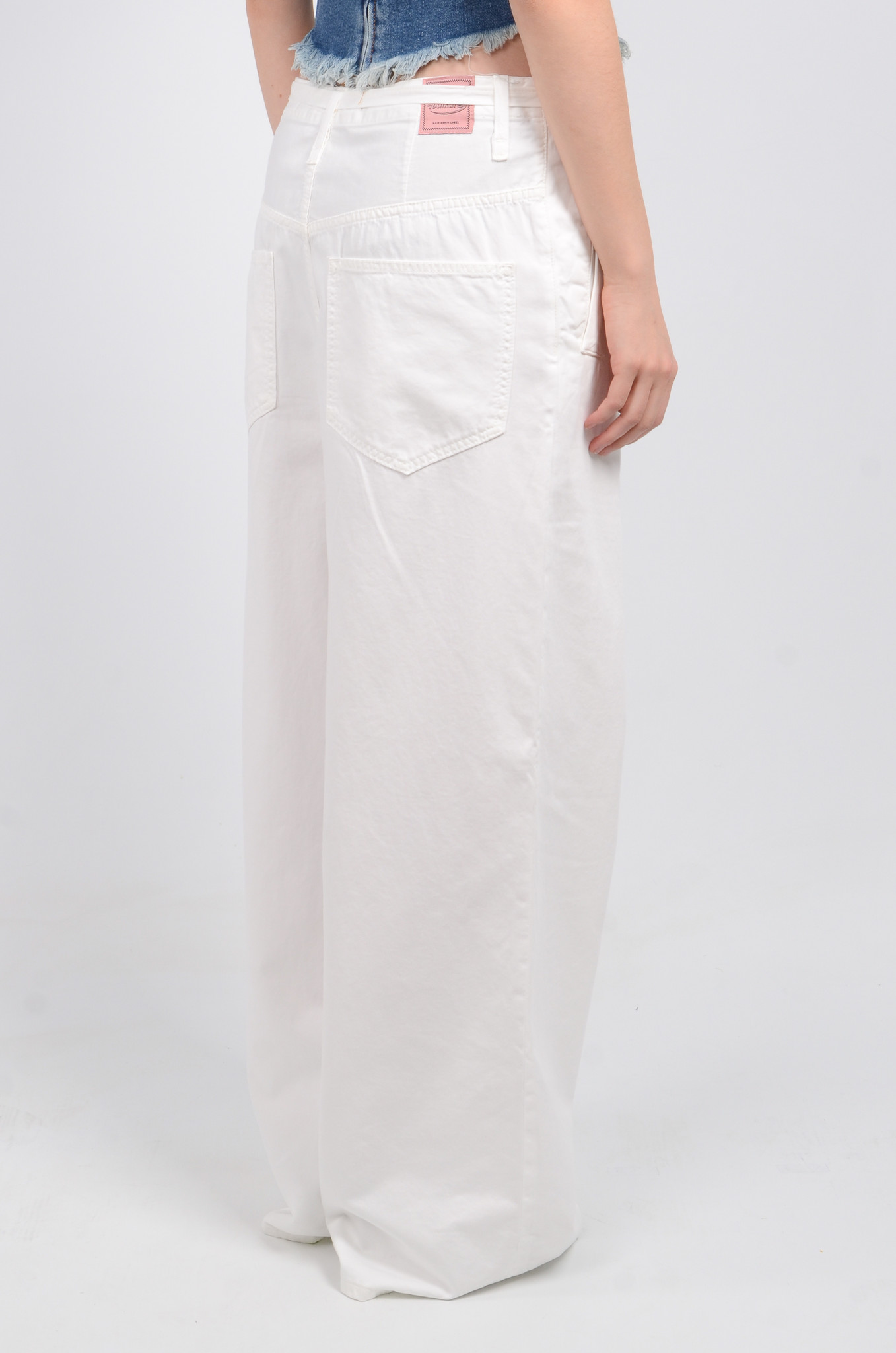 Oralie Jeans in White-7