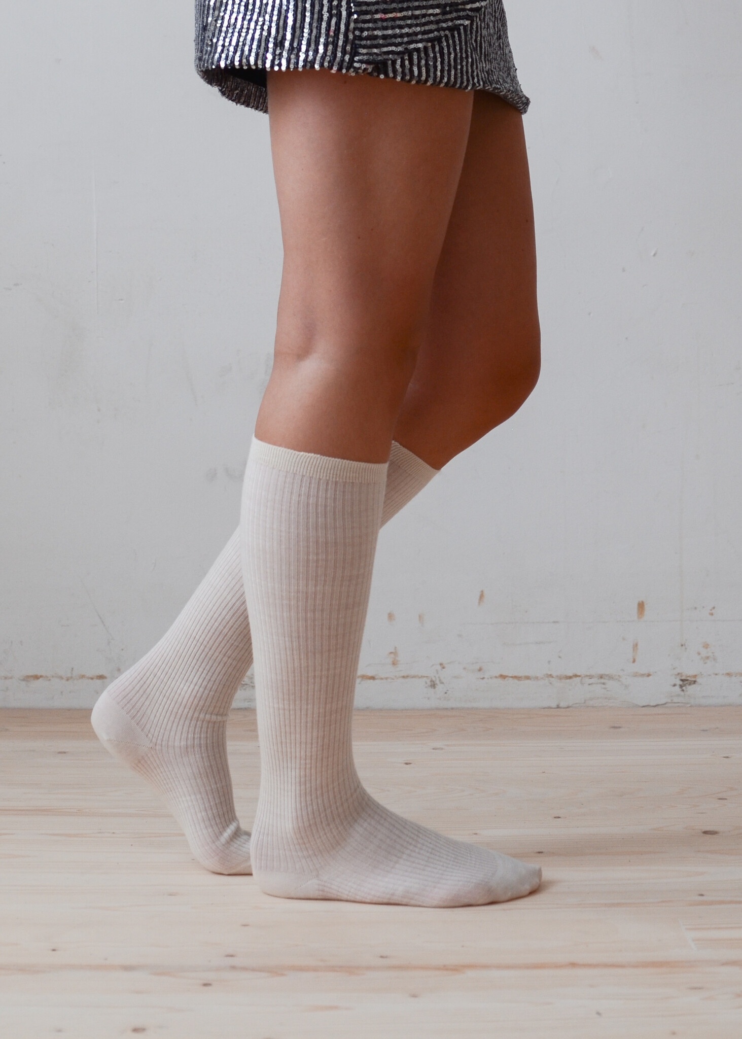 Knee-High Socks in Cream-4