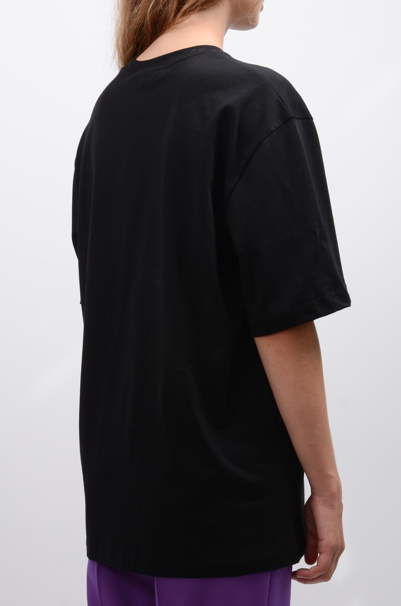 Graphic Print T-Shirt in Black-5