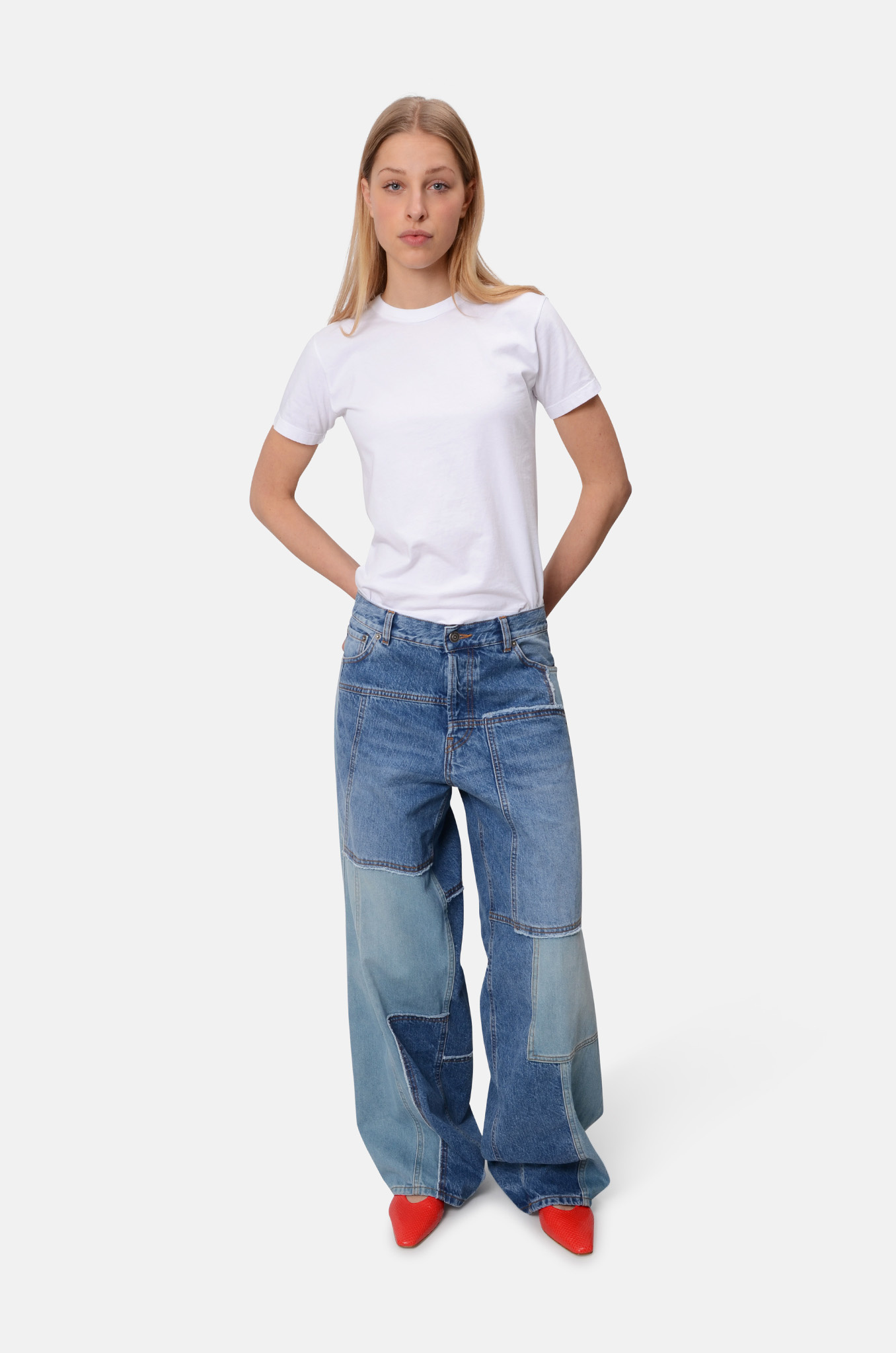Bethany Jeans in Cut Bleach Tone-6