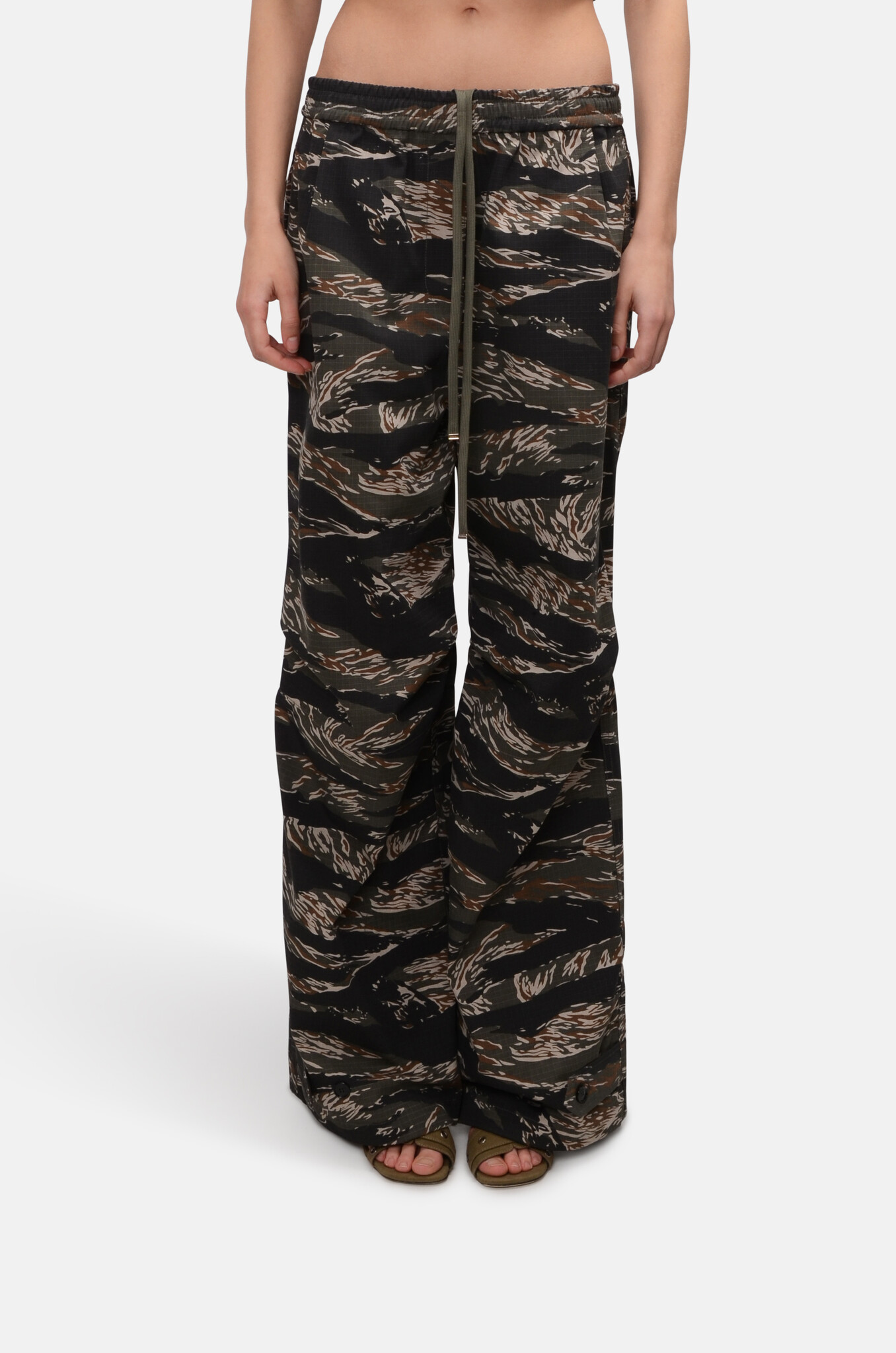 Relaxed Camouflage Pants-1