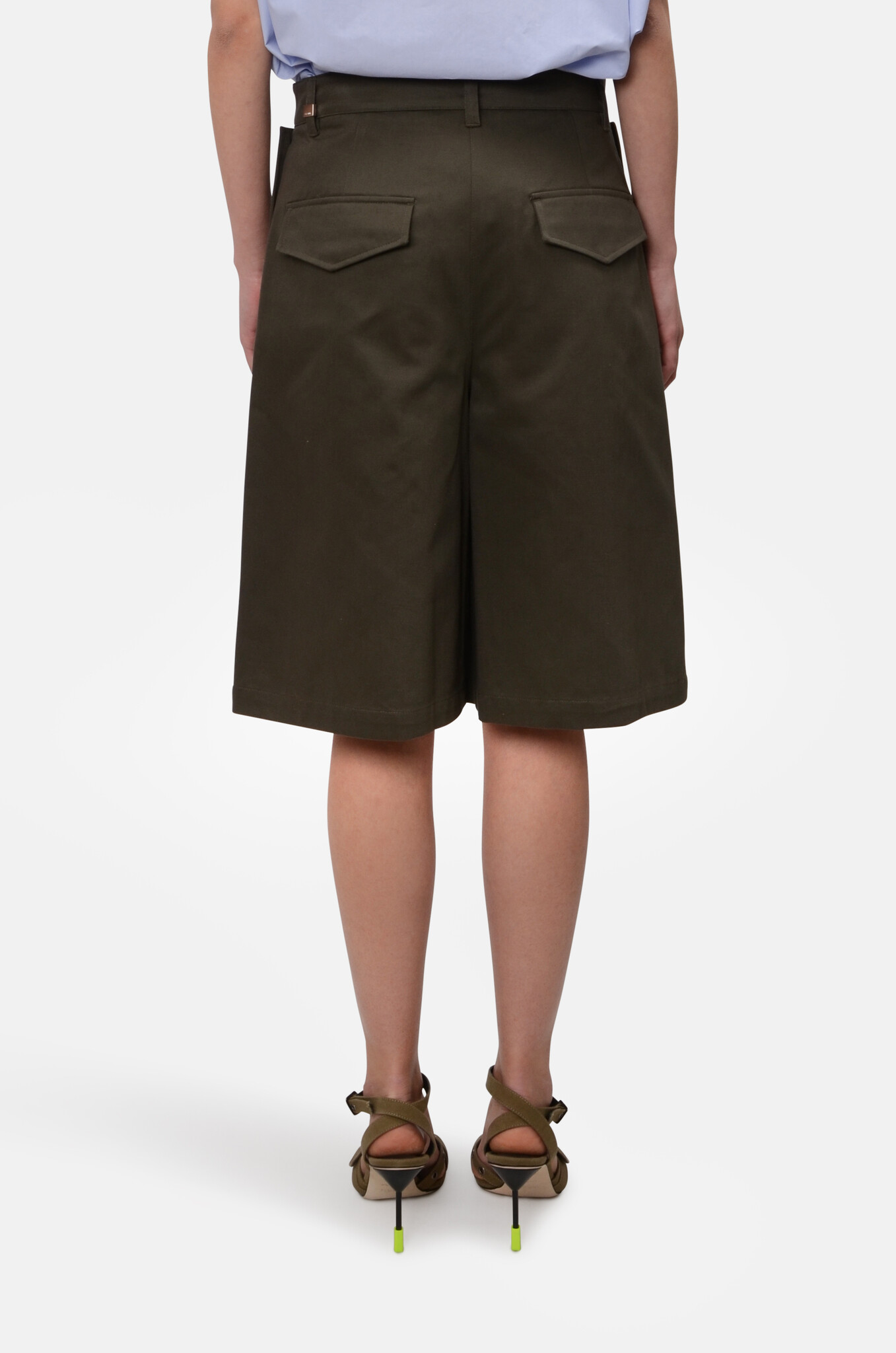 Bermuda Pants in Khaki Brown-4