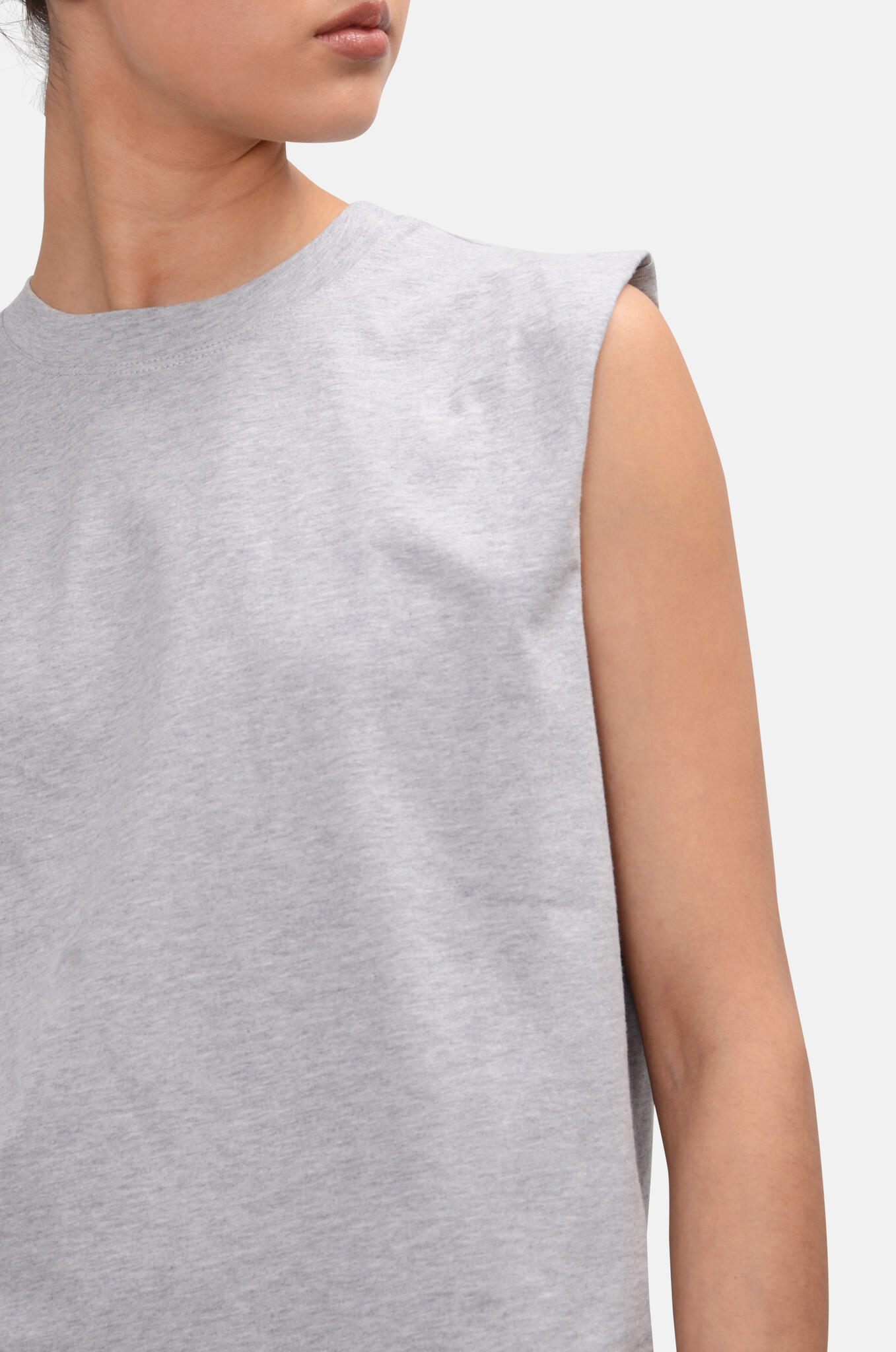 Sleeveless Tee in Grey Melange-5