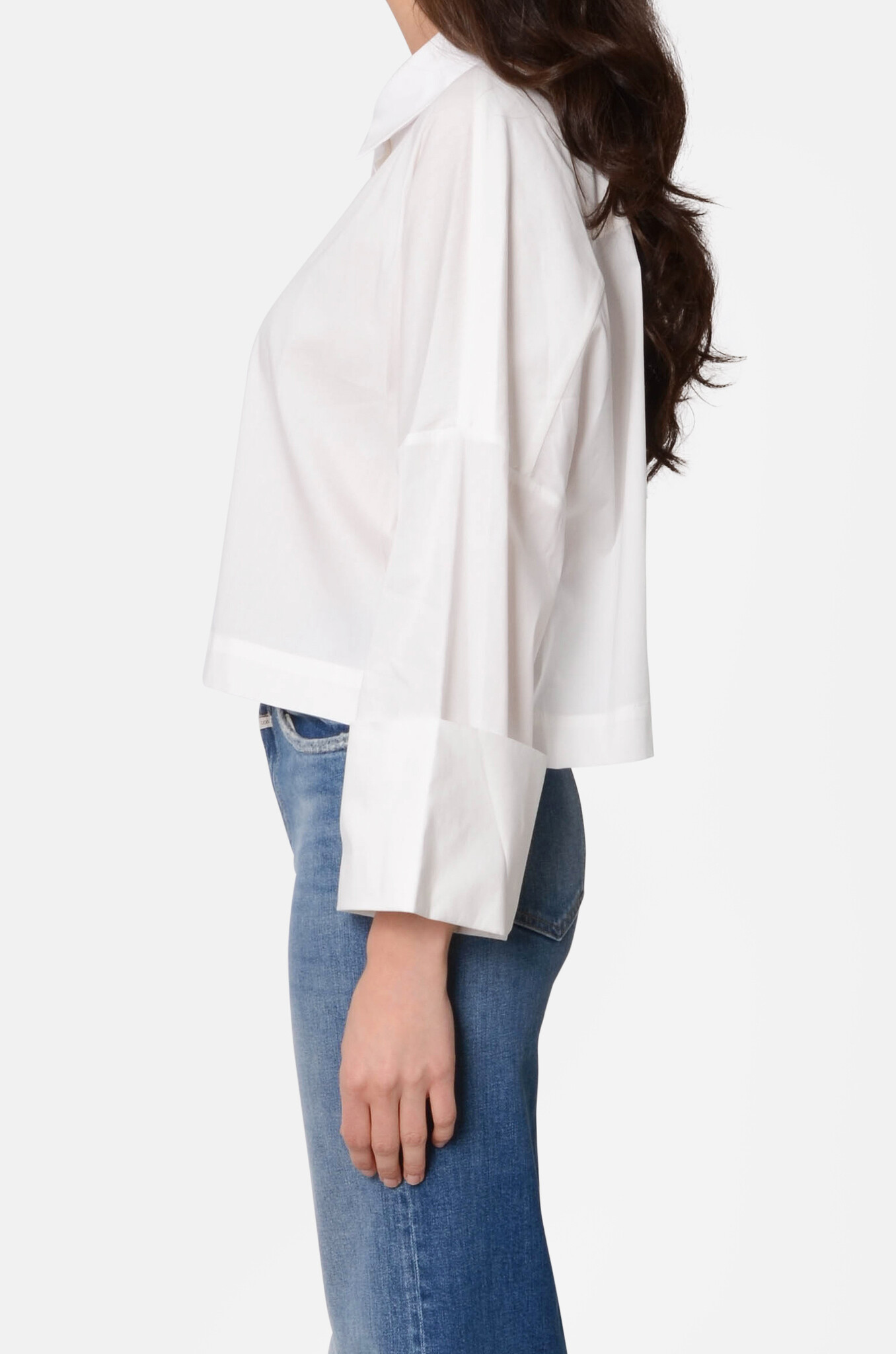Cuff Sleeve Cropped Shirt in Off-White-3